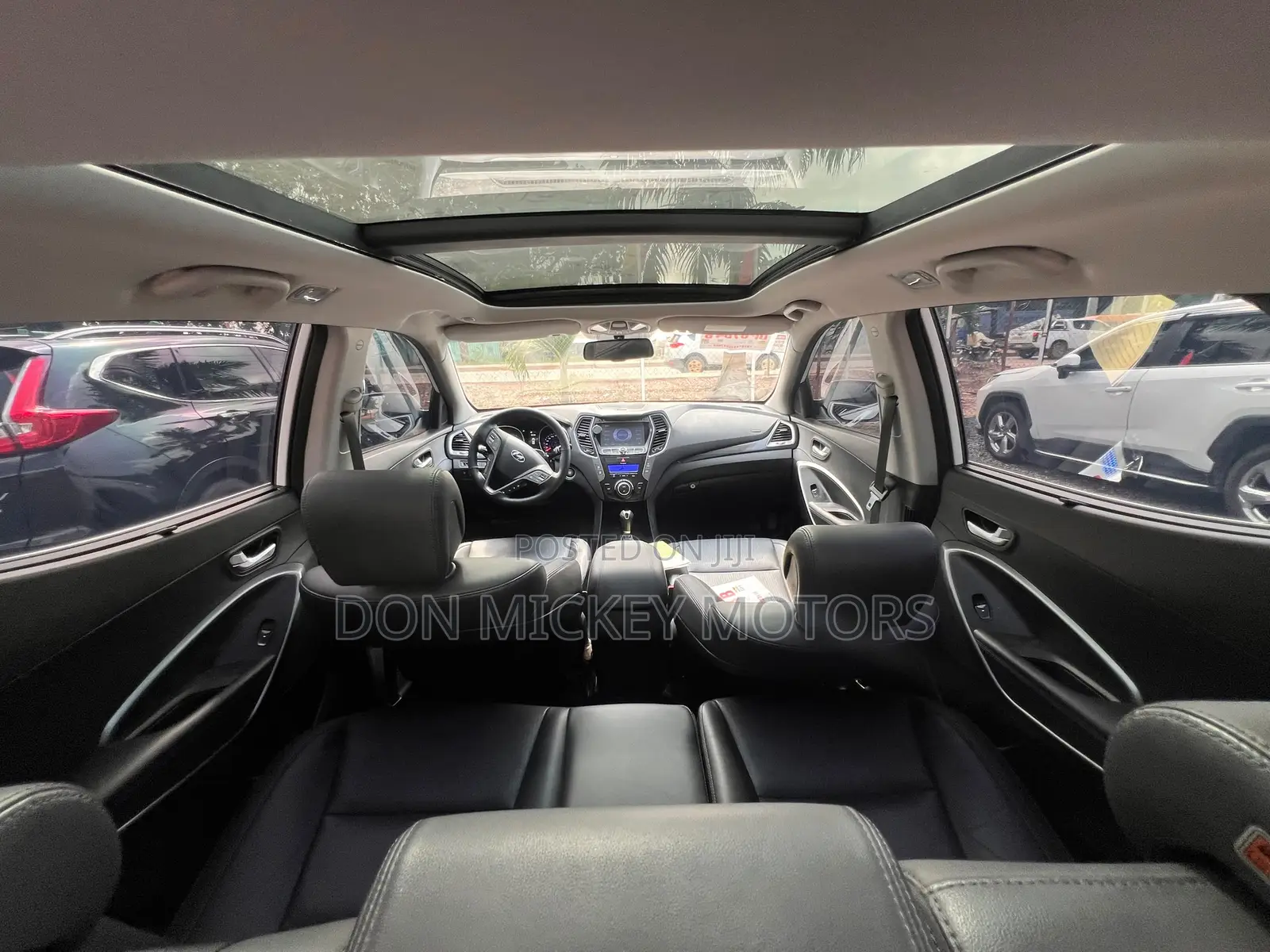Hyundai Santa Fe Limited w/Saddle Interior 4dr SUV AWD (3.3L 6cyl 6A)