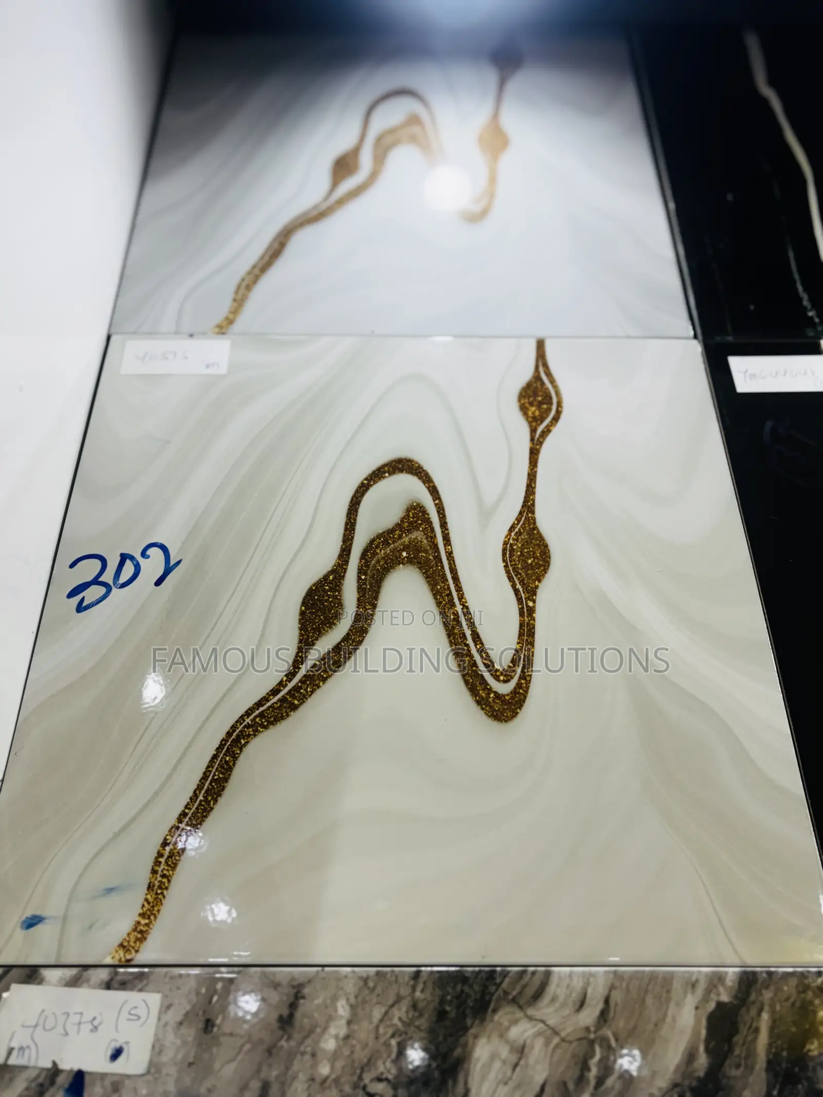 40/40 Polished Tile