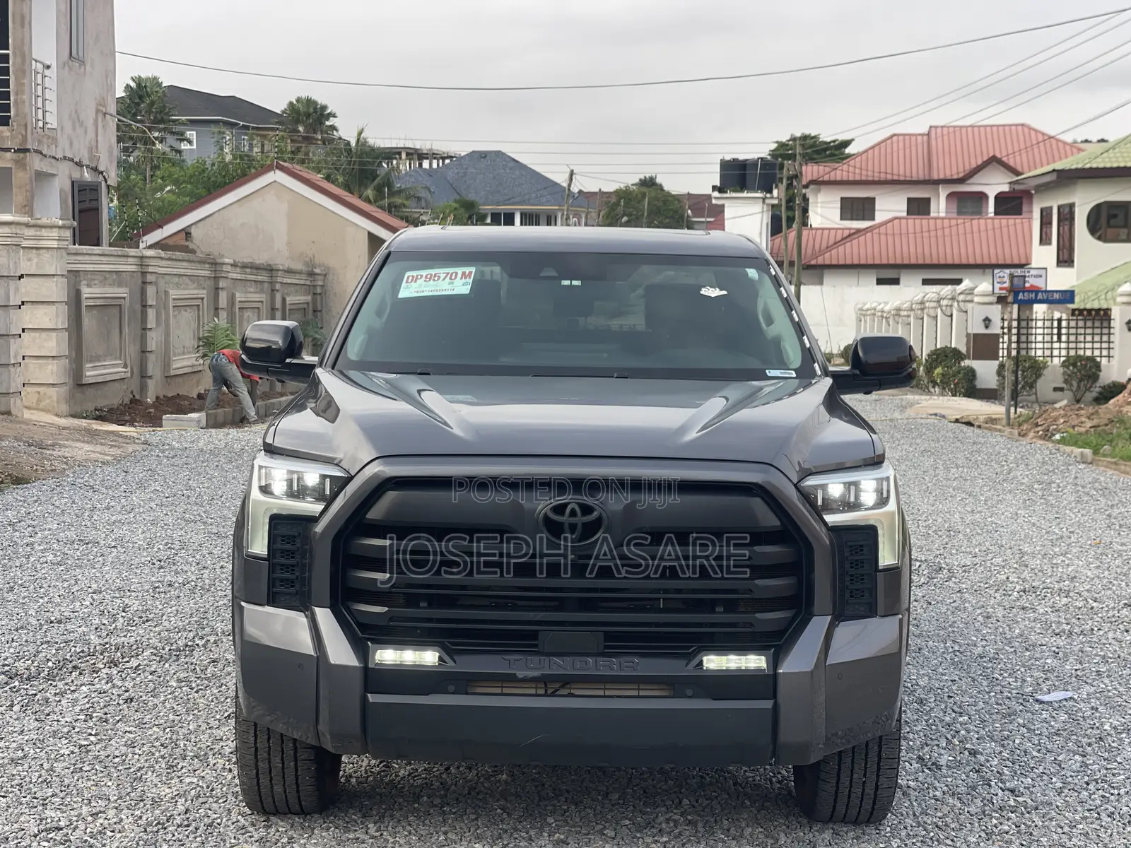 Toyota Tundra Hybrid 2024 Gray