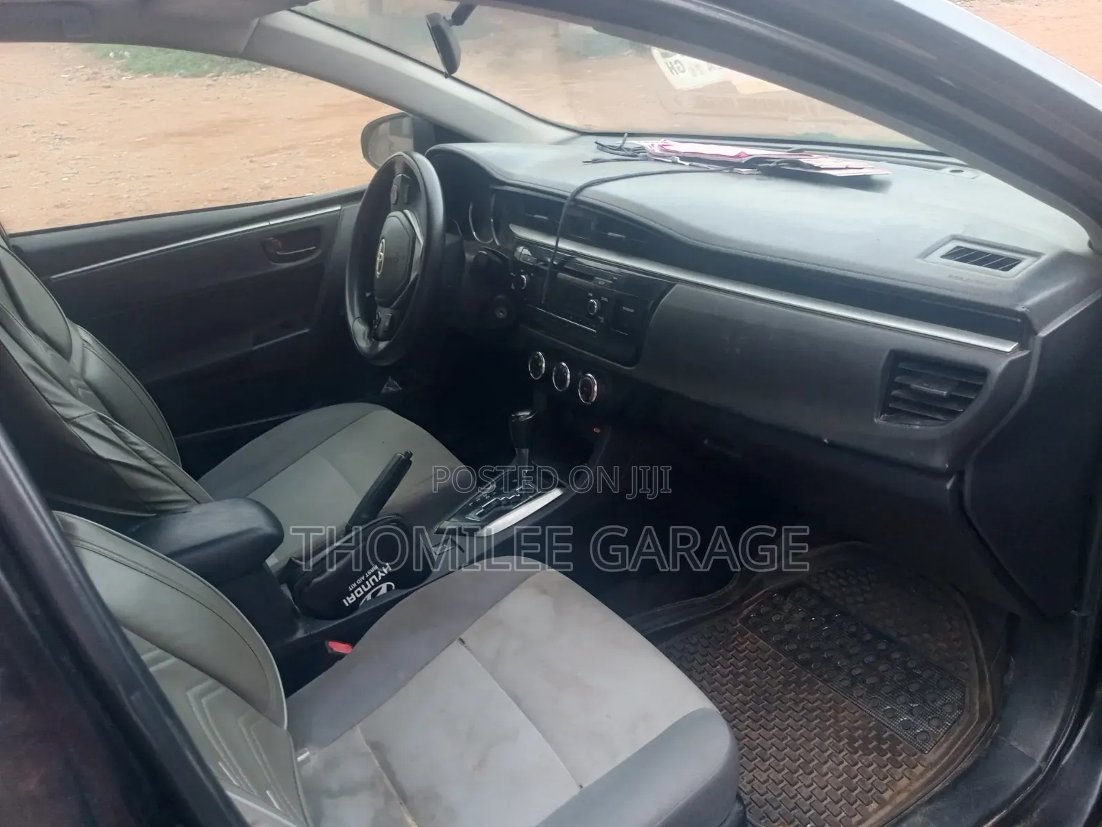Toyota Corolla L 4dr Sedan (1.8L 4cyl 4A) 2015 Black