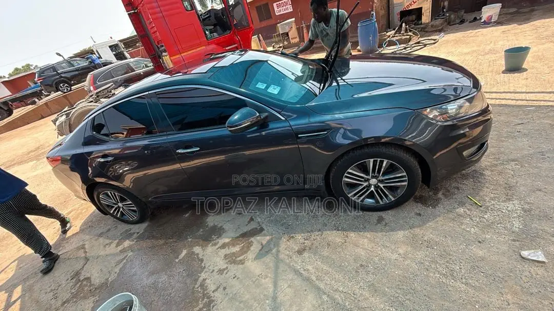 Kia Optima 2011 Black
