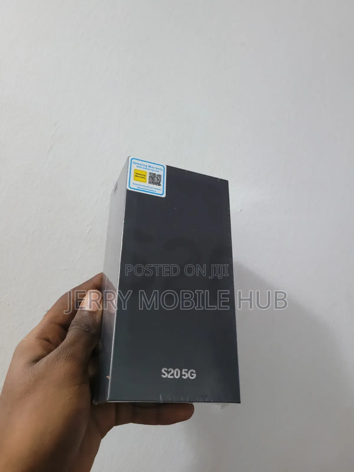 New Samsung Galaxy S20 128 GB Gray