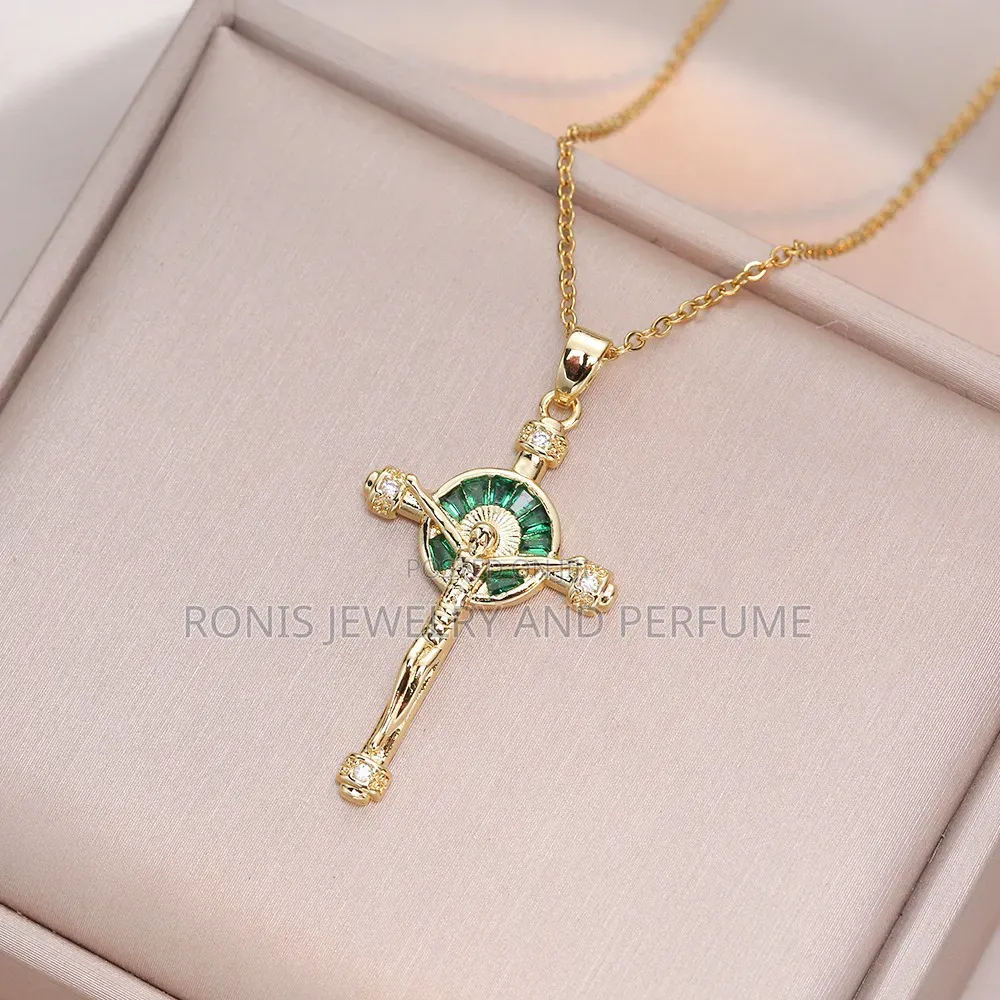Heart Shaped Jewelry Set