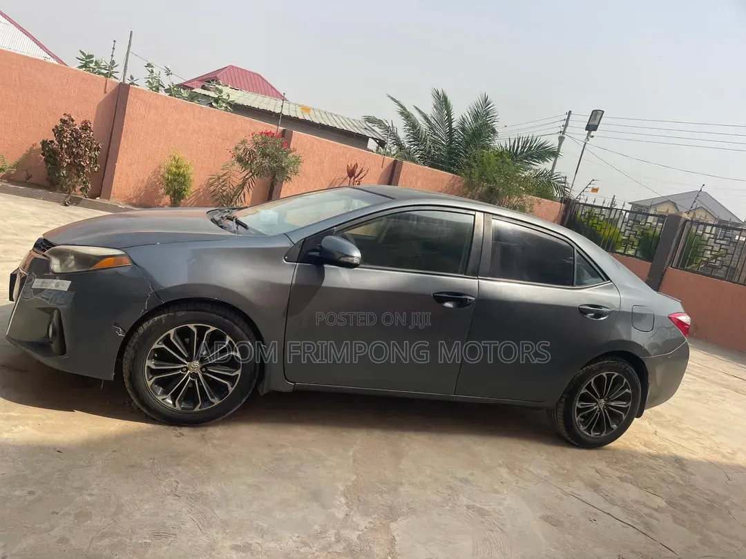 Toyota Corolla 2014 Gray