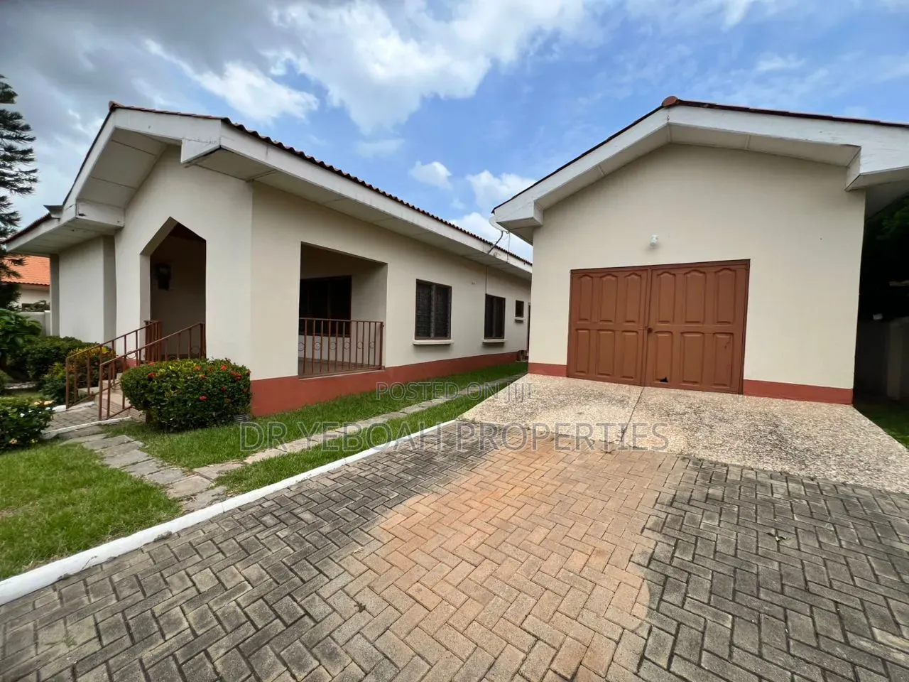 3bdrm Bungalow in Spintex, Regimanuel Gray Estates for sale