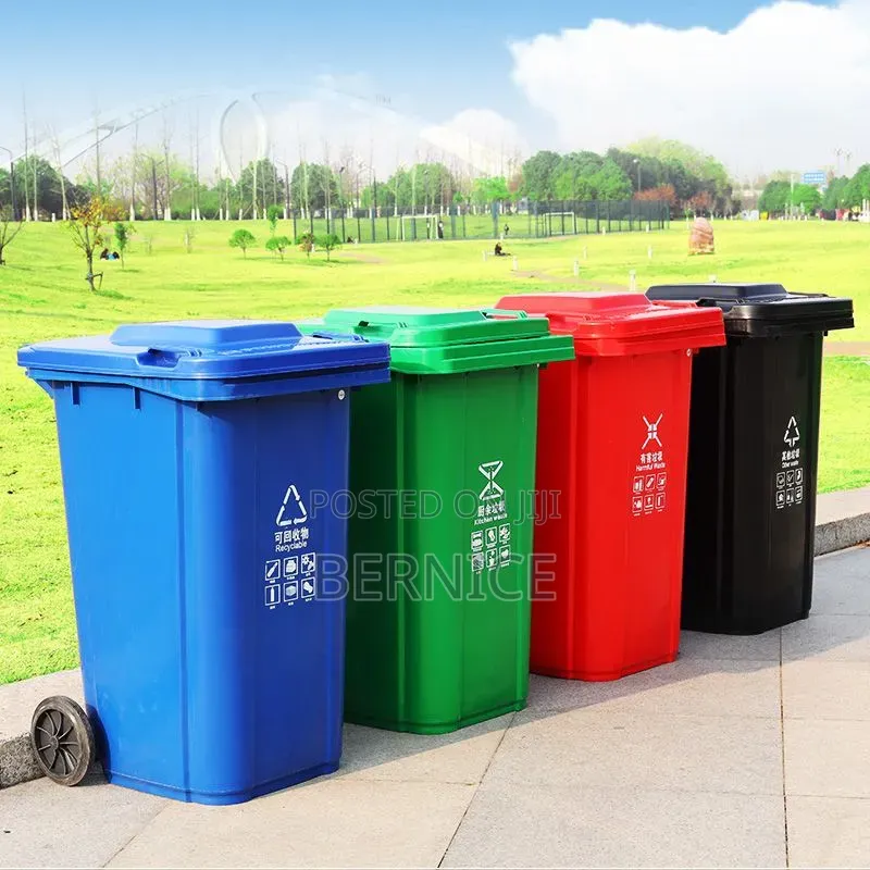 240l Heavy-Duty Plastic Dustbin With Wheels. Foreign Type