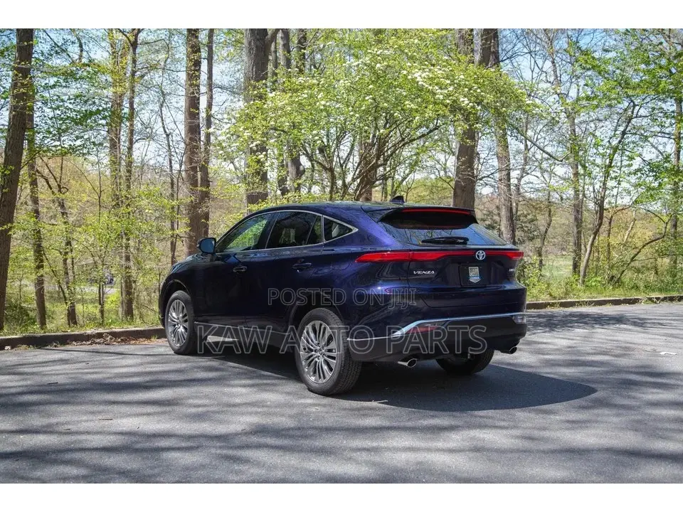 2020,2021,2022,2023,2024 Back Bumper for Toyota Venza