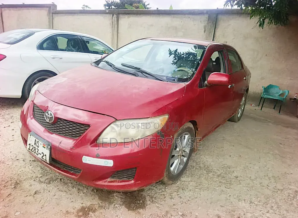 Toyota Corolla 2010 Red
