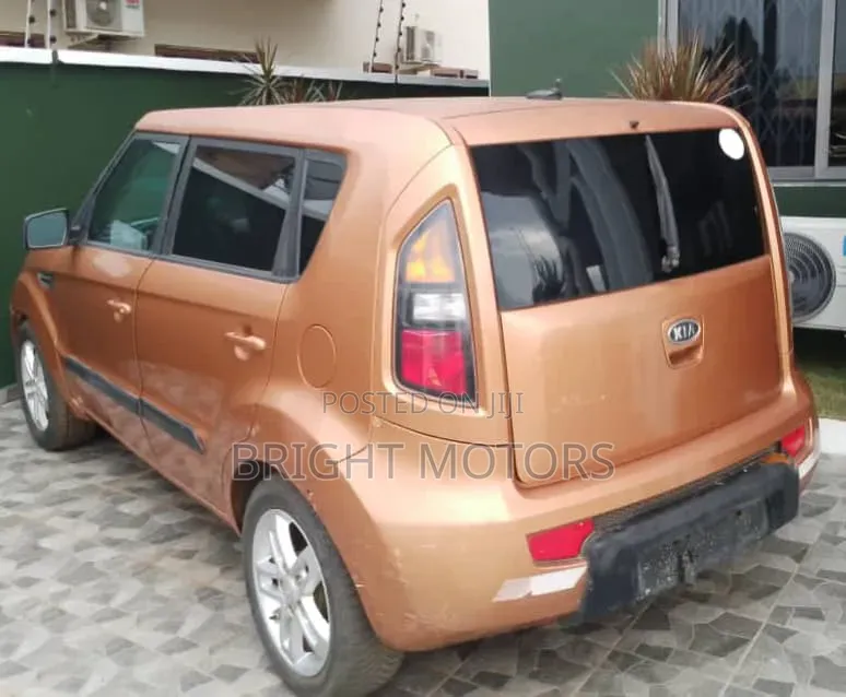 Kia Soul 2011 Brown