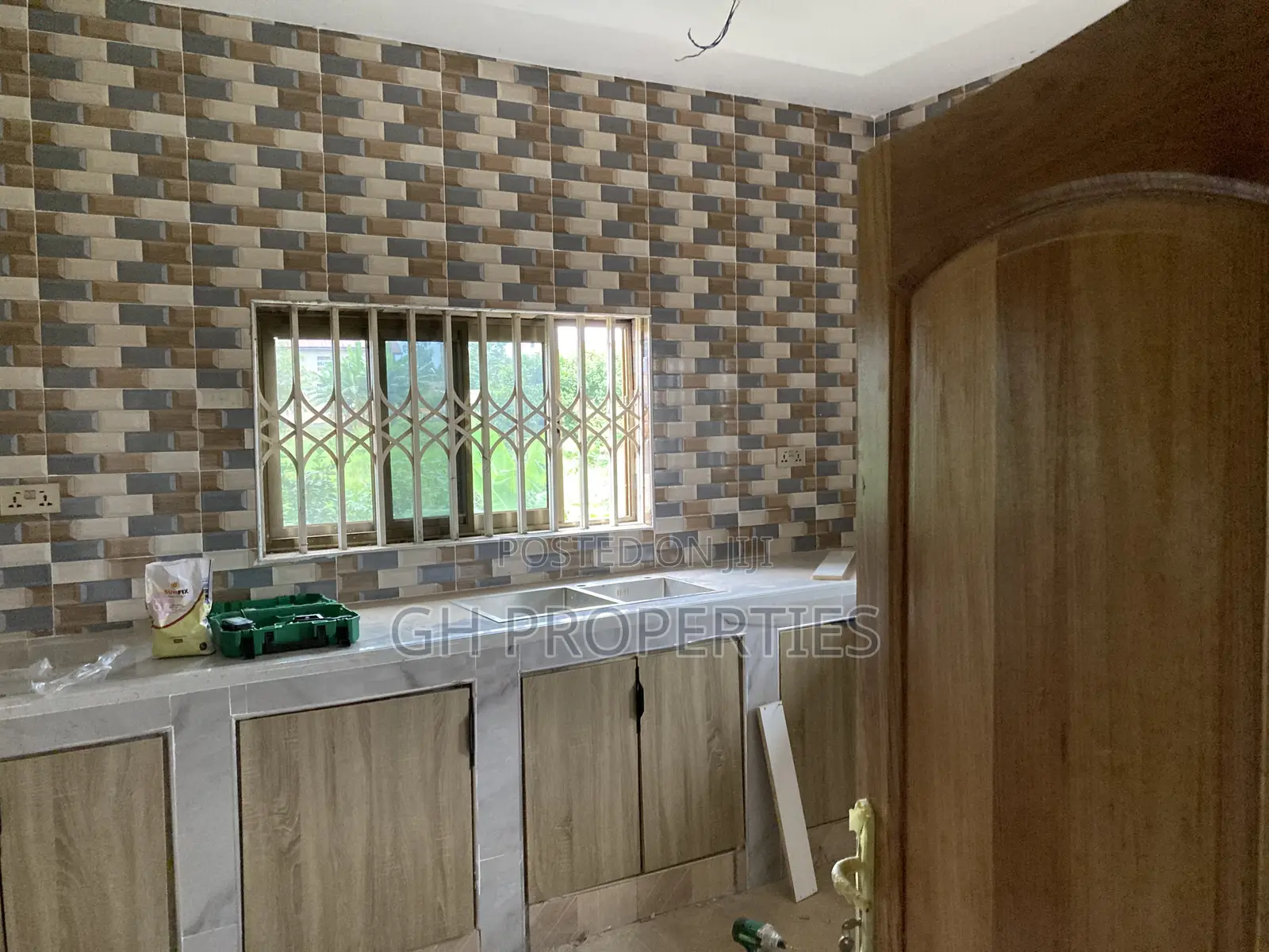 2bdrm Apartment in Sokoban Wood, Kumasi Metropolitan for rent