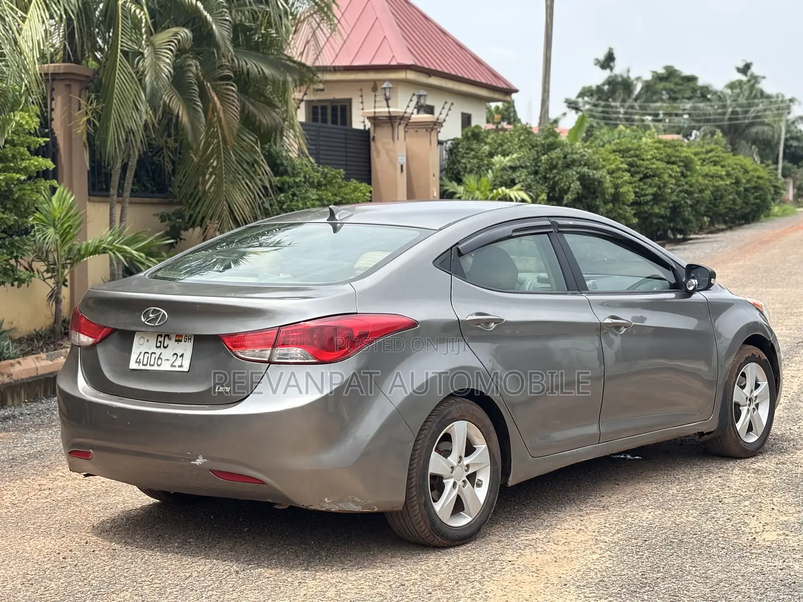 Hyundai Elantra 2013 Silver