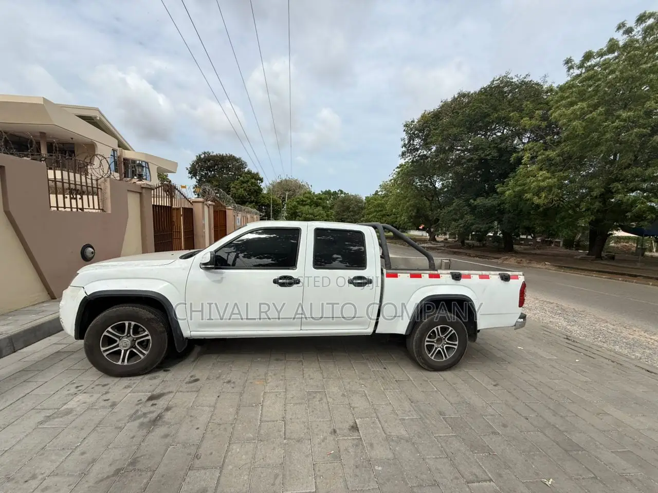 Isuzu KB 2016 White