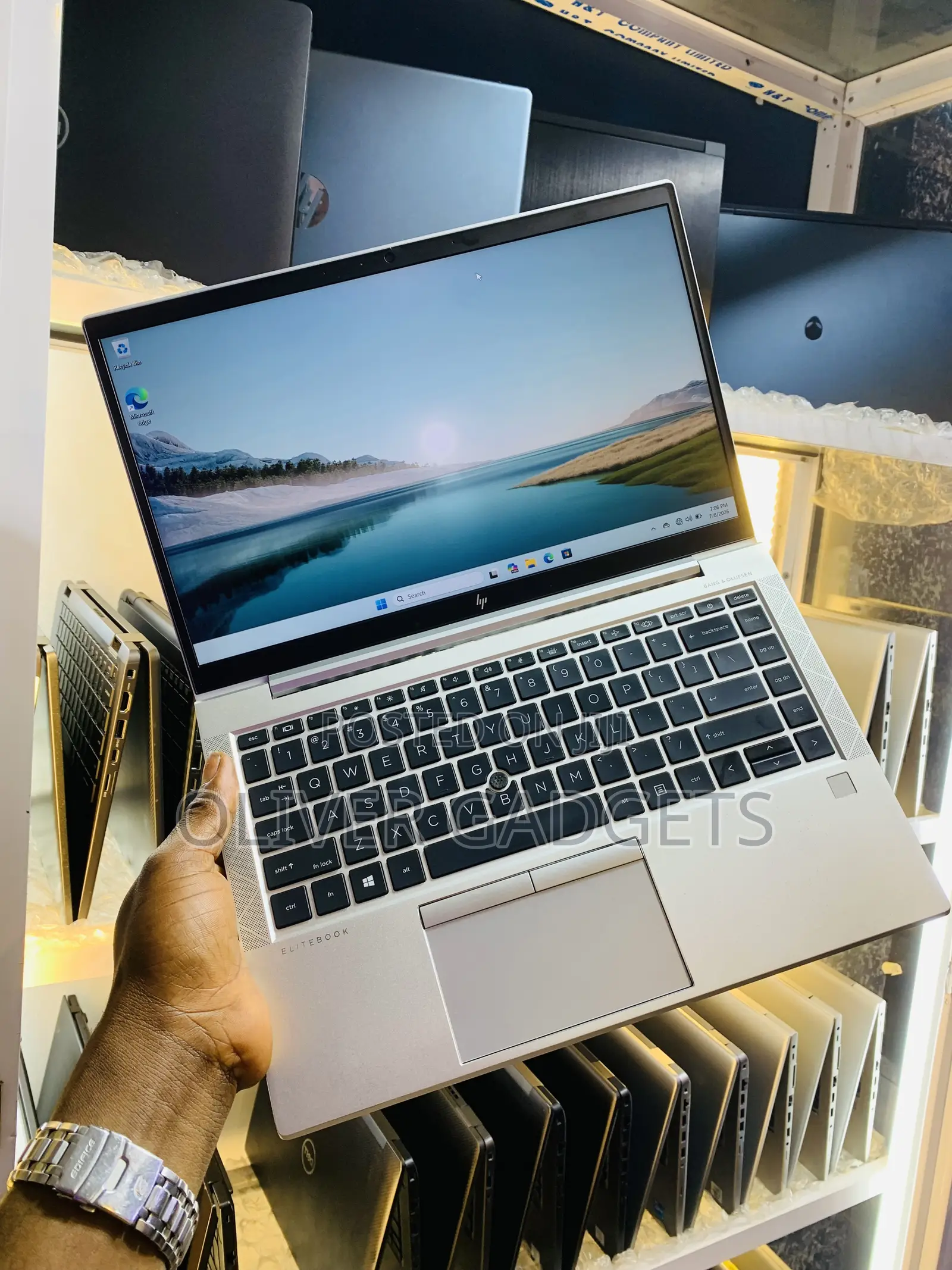 Laptop HP EliteBook 845 G8 16GB AMD Ryzen 7 SSD 512GB