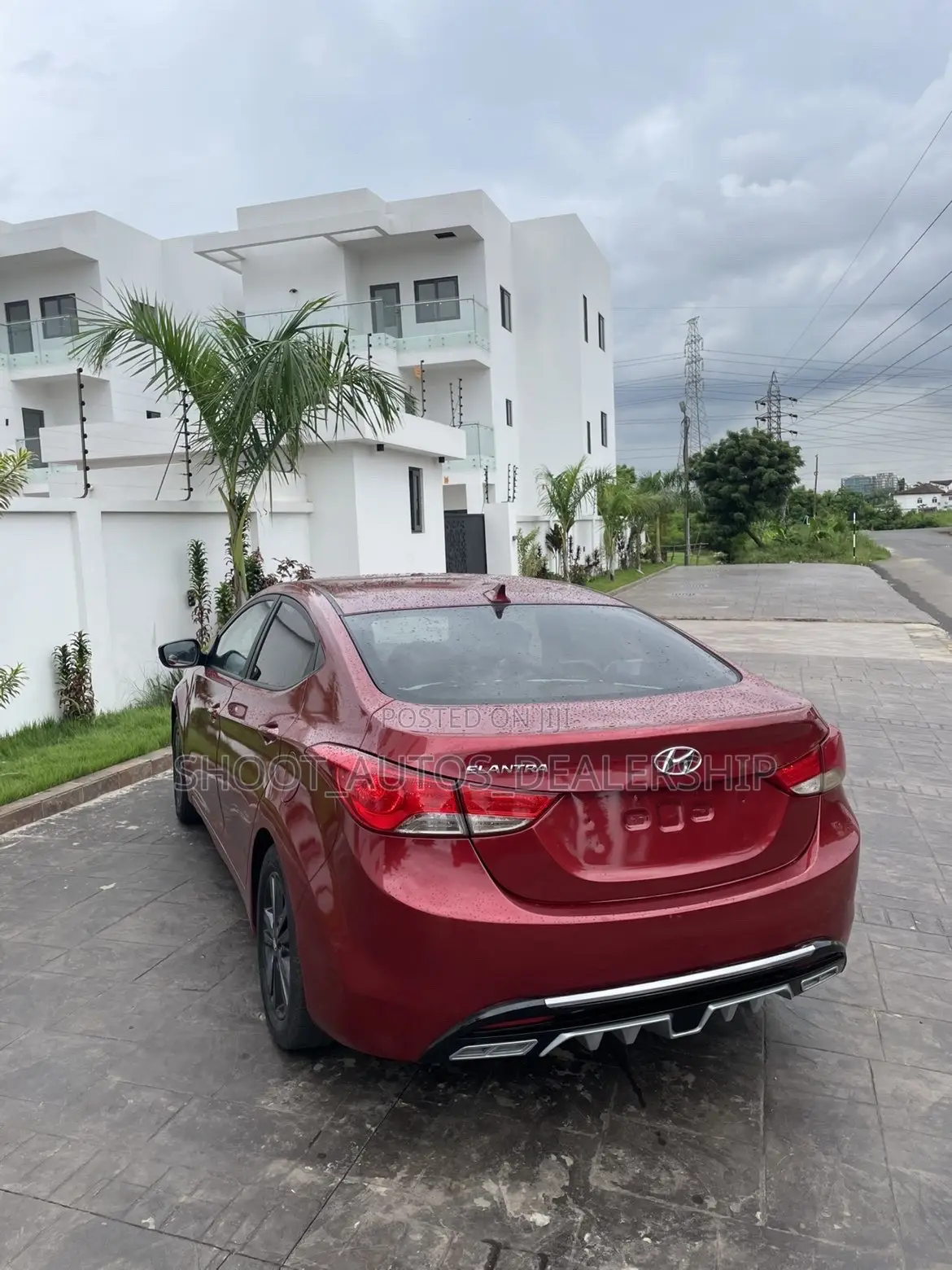 Hyundai Elantra 2013 Red