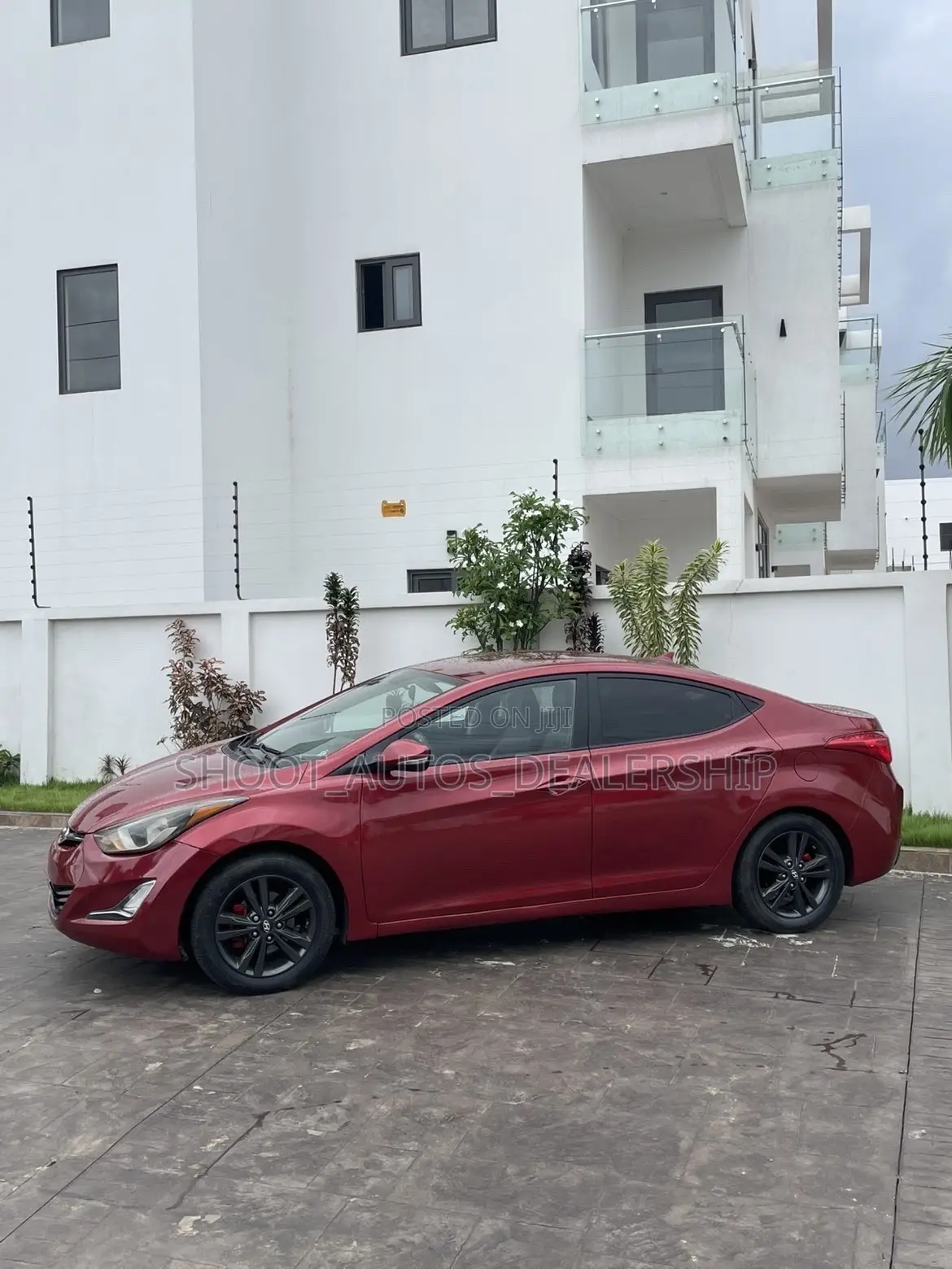 Hyundai Elantra 2013 Red