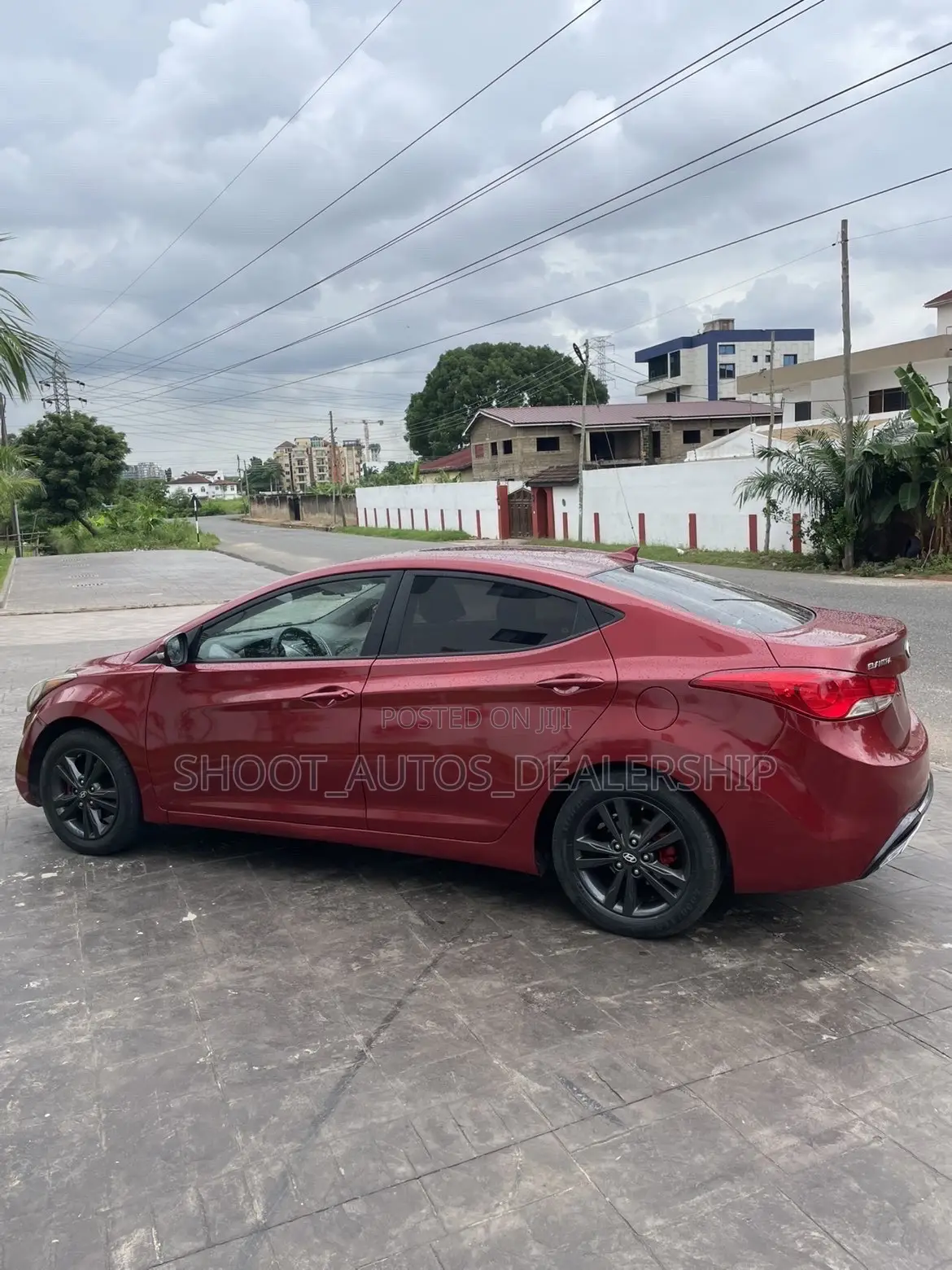 Hyundai Elantra 2013 Red