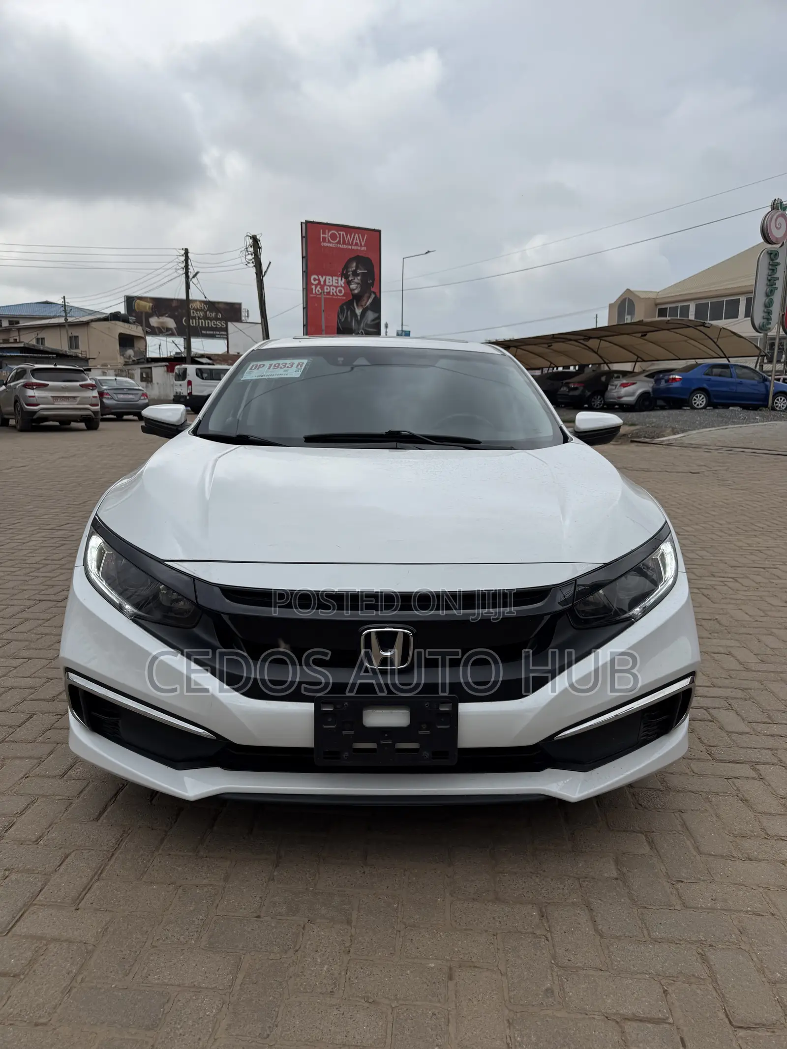 Honda Civic EX 2021 White