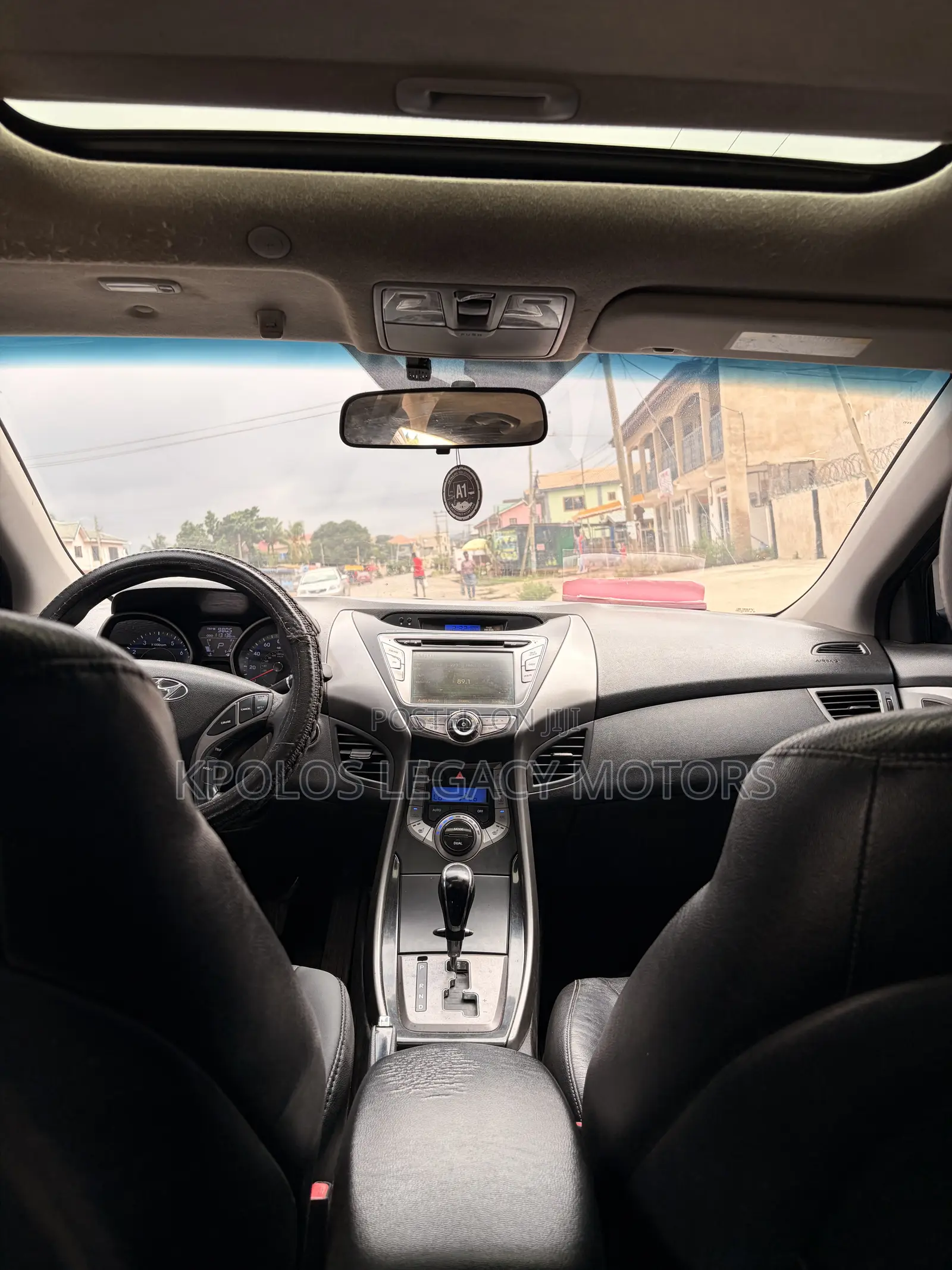 Hyundai Elantra Limited 2012 Gray
