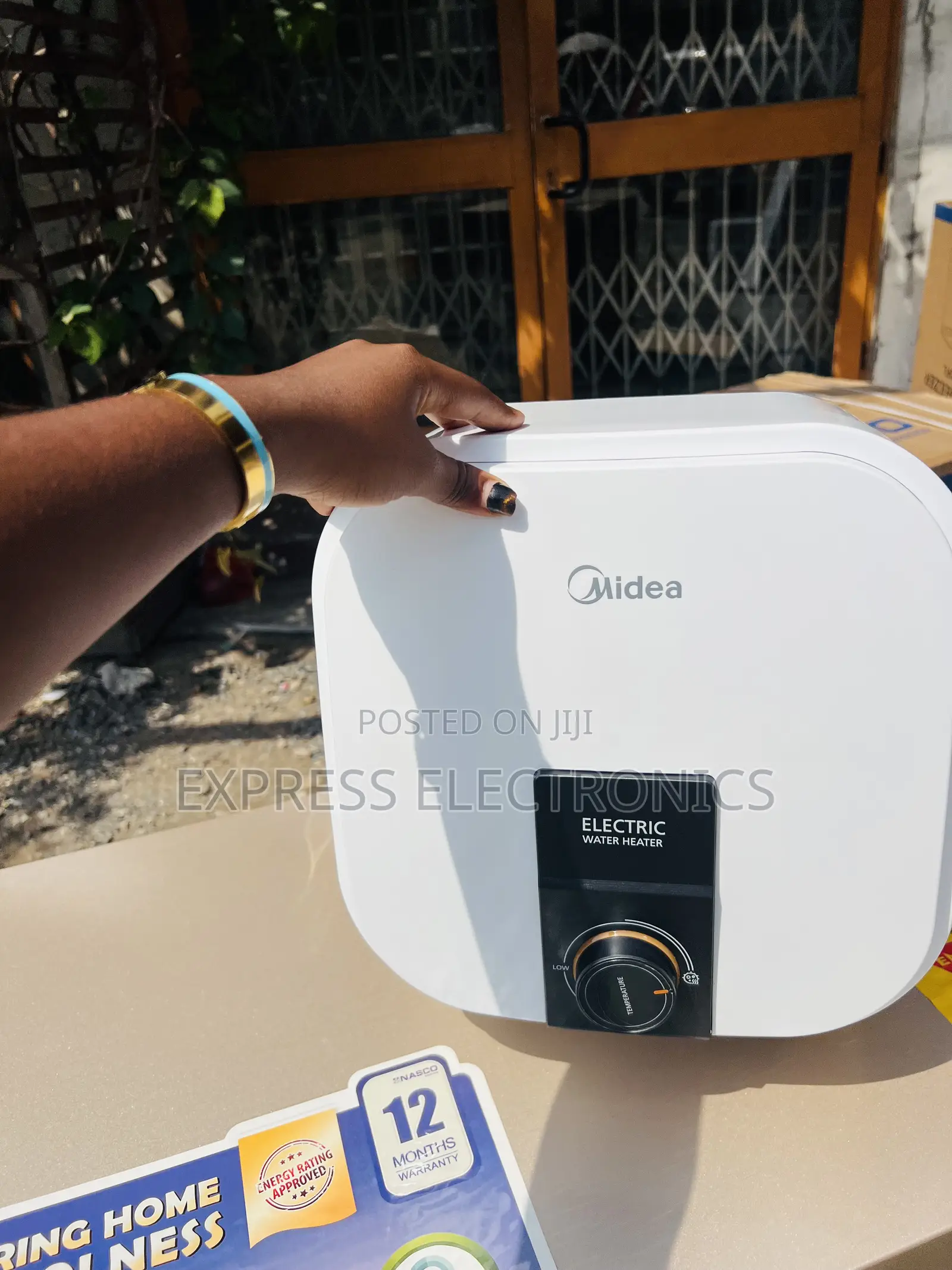 Grab the New Midea 30l Square Electric Water Heater 2000w [D30-20vd]