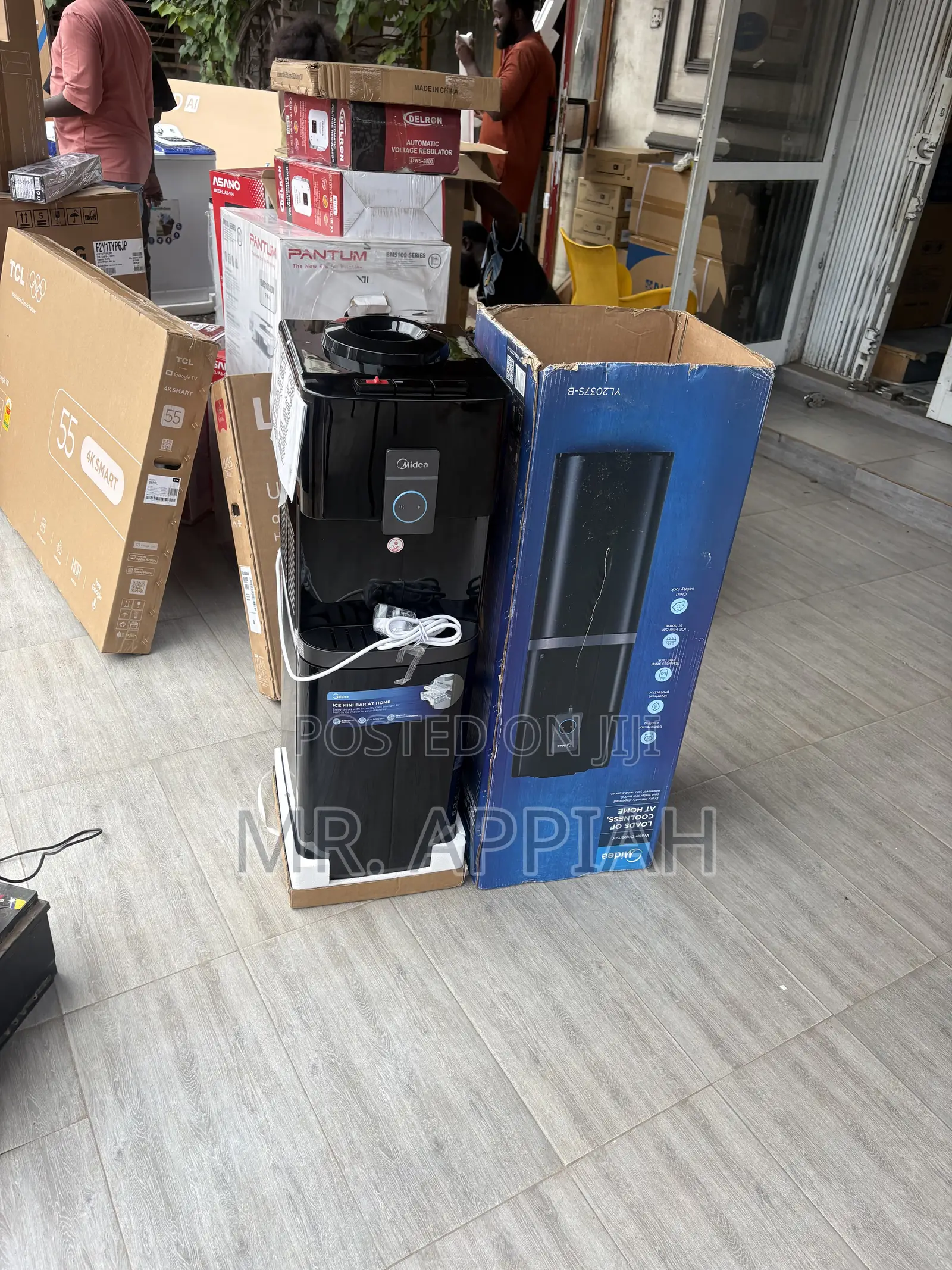 Compressor Cooling Midea 16liters Electric Water Dispenser.