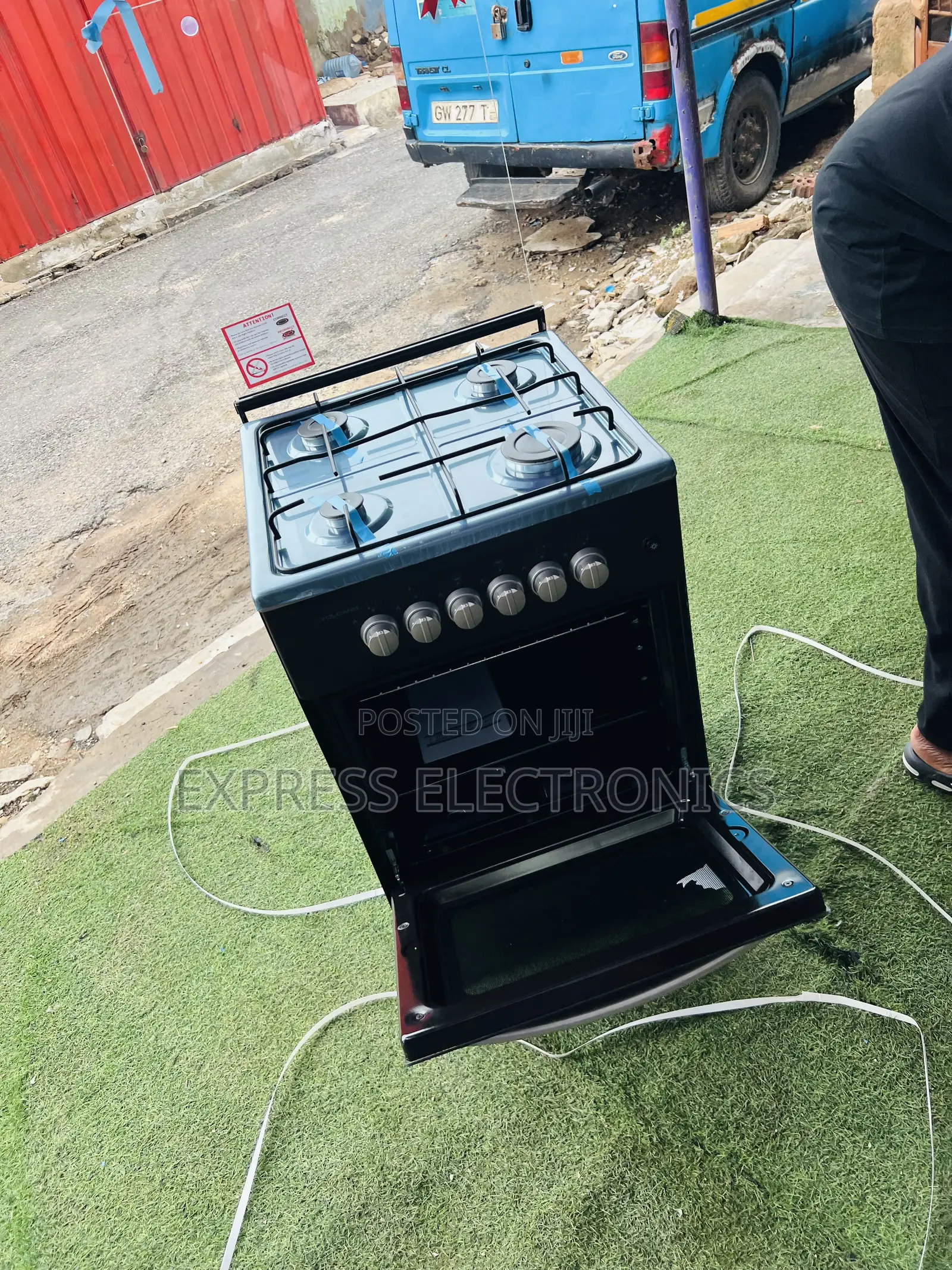 Limited Stock Gas Cooker Oven Black Volcano 4burner 50/50