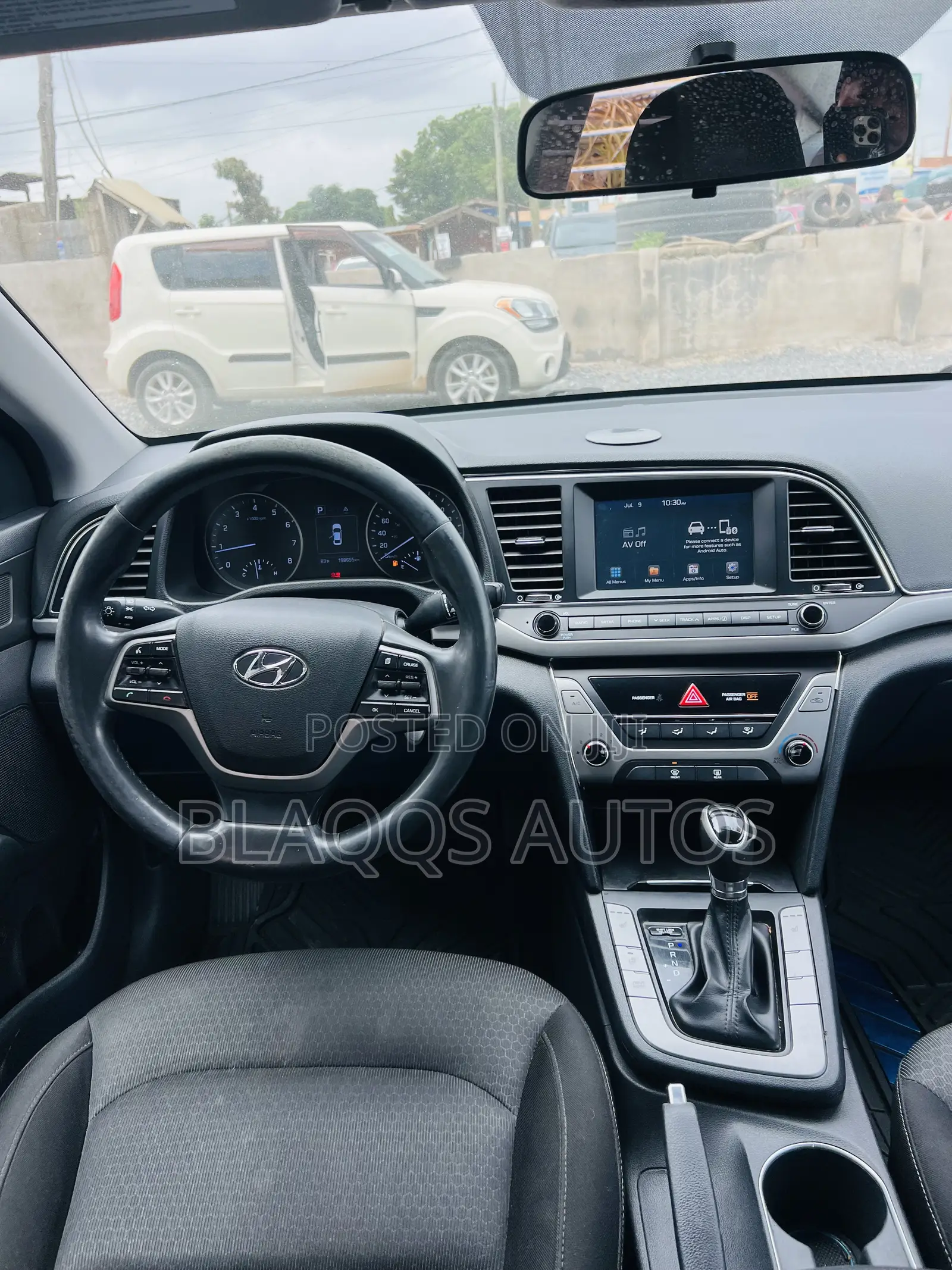 Hyundai Elantra 2016 Blue