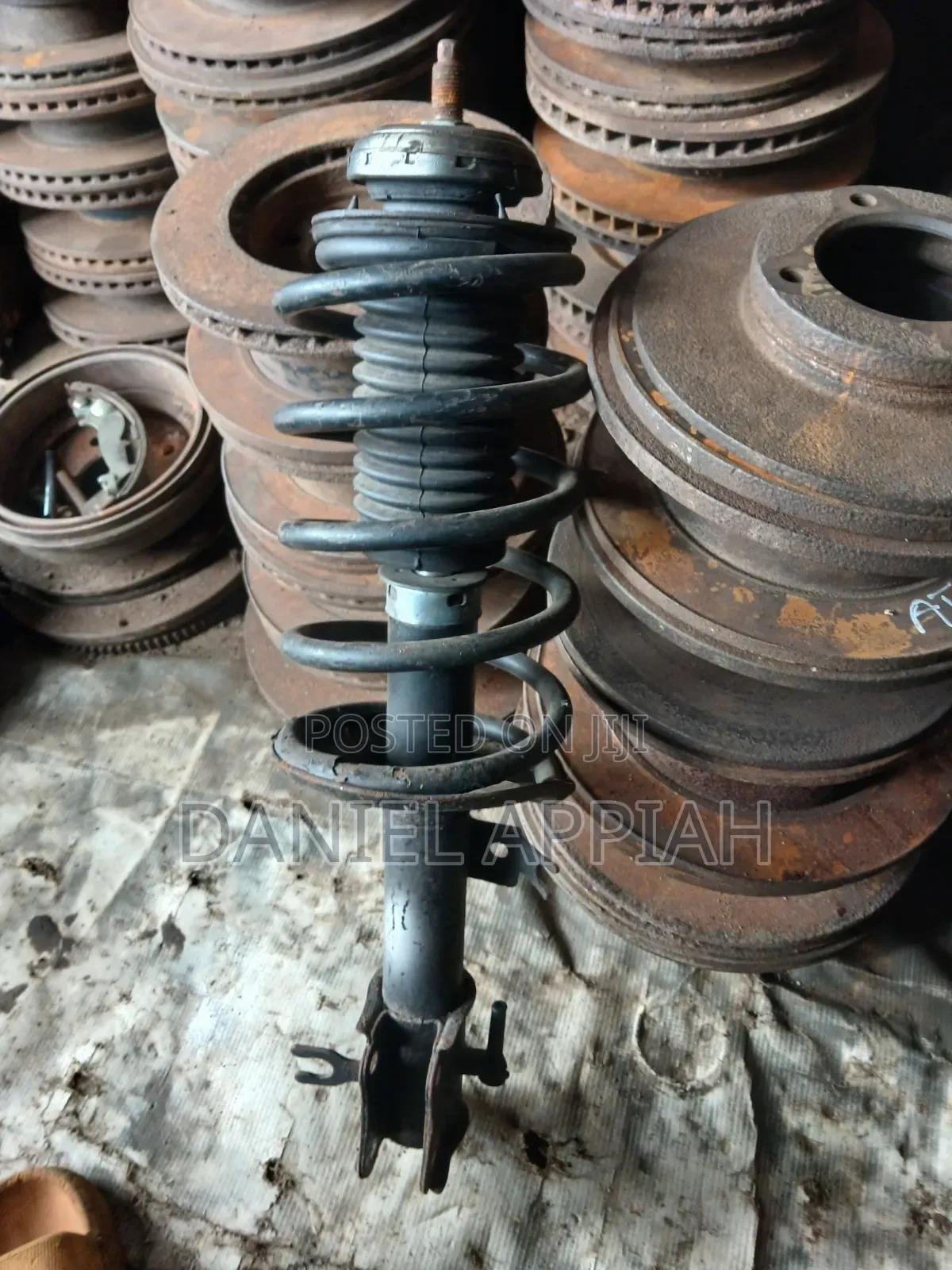 Chevrolet Aveo / Carlos Front Shocks Pair