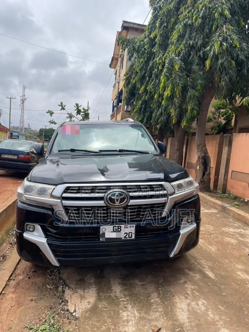 Toyota Land Cruiser 2014 Black
