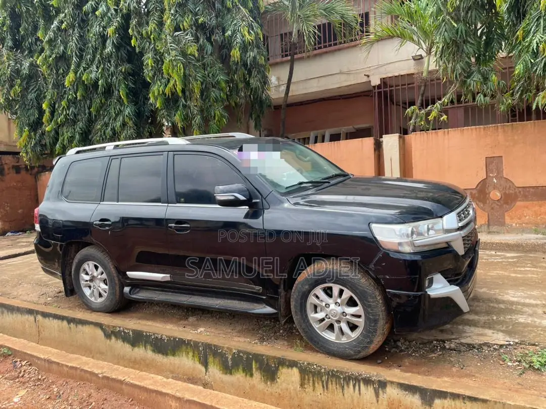 Toyota Land Cruiser 2014 Black