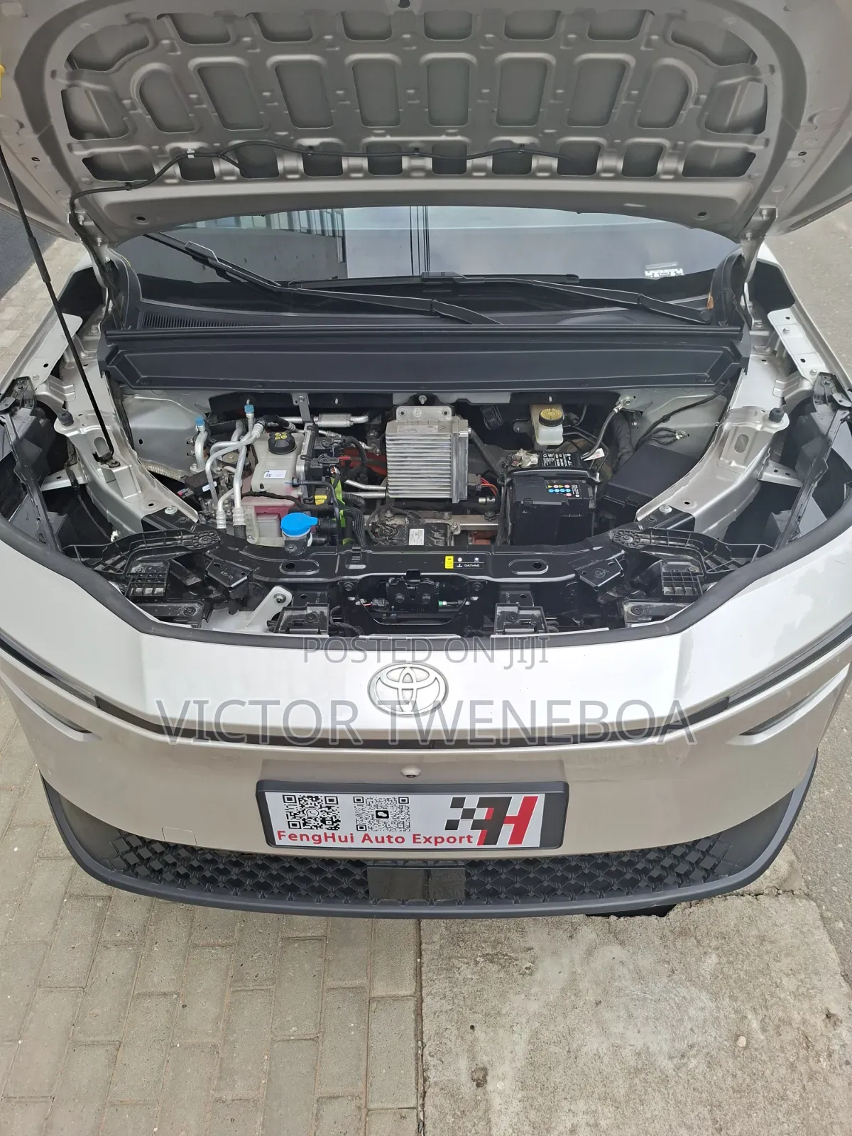 Toyota bZ3 2025 Silver