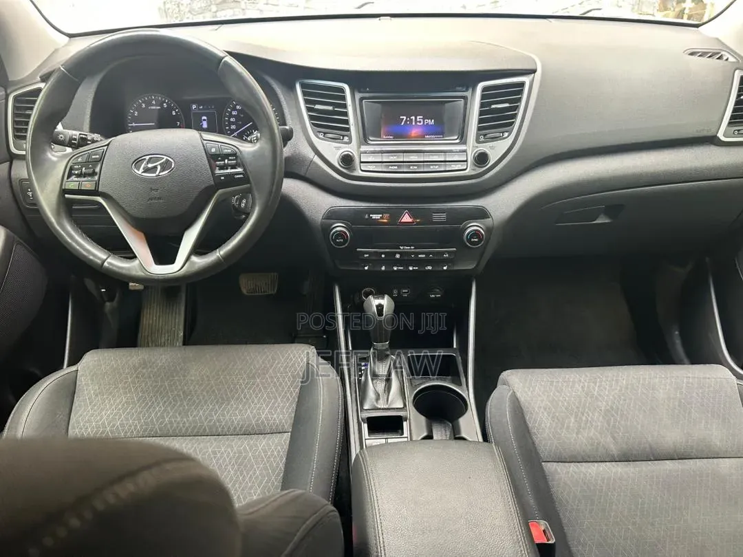 Hyundai Tucson 2016 Blue