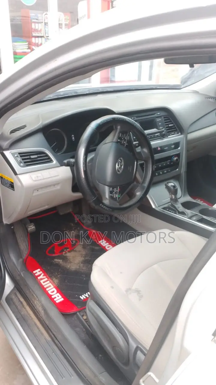 Hyundai Sonata GLS 4dr Sedan (2.4L 4cyl 6A) 2014 Silver