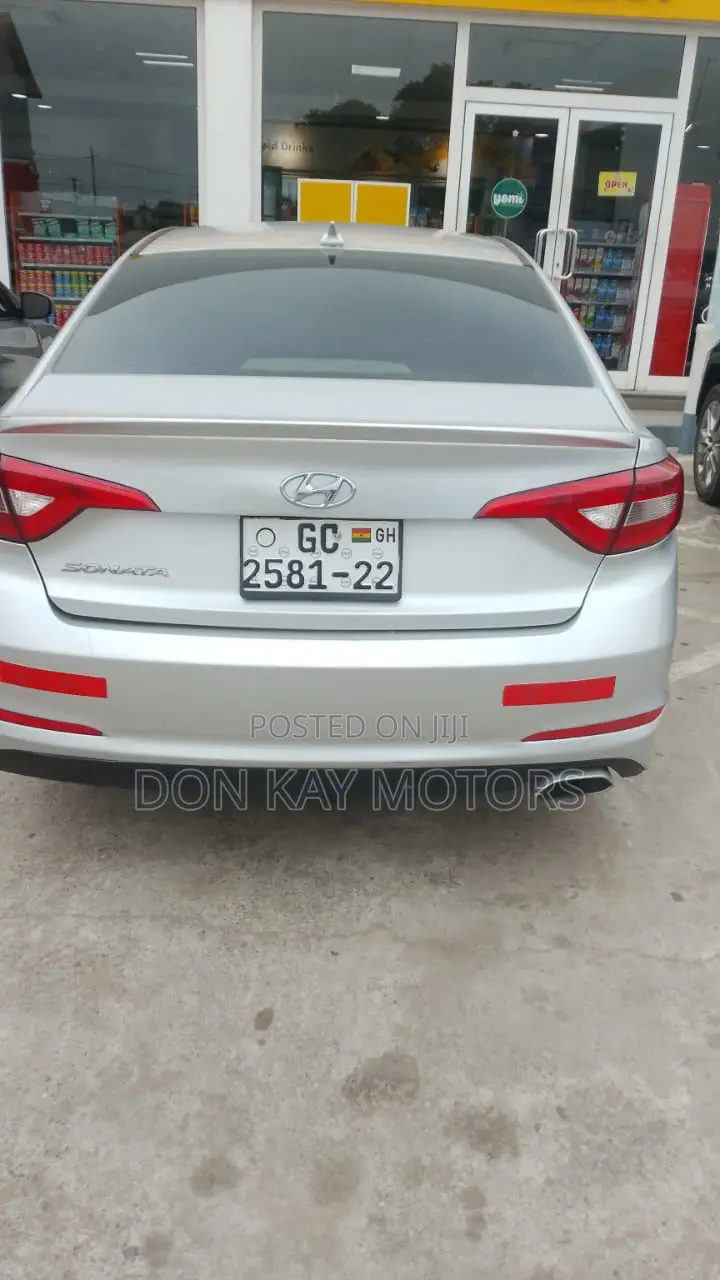 Hyundai Sonata GLS 4dr Sedan (2.4L 4cyl 6A) 2014 Silver