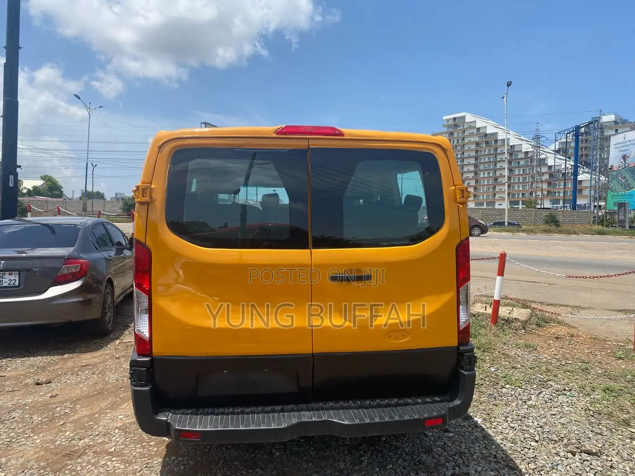 Ford Transit 2017 Yellow