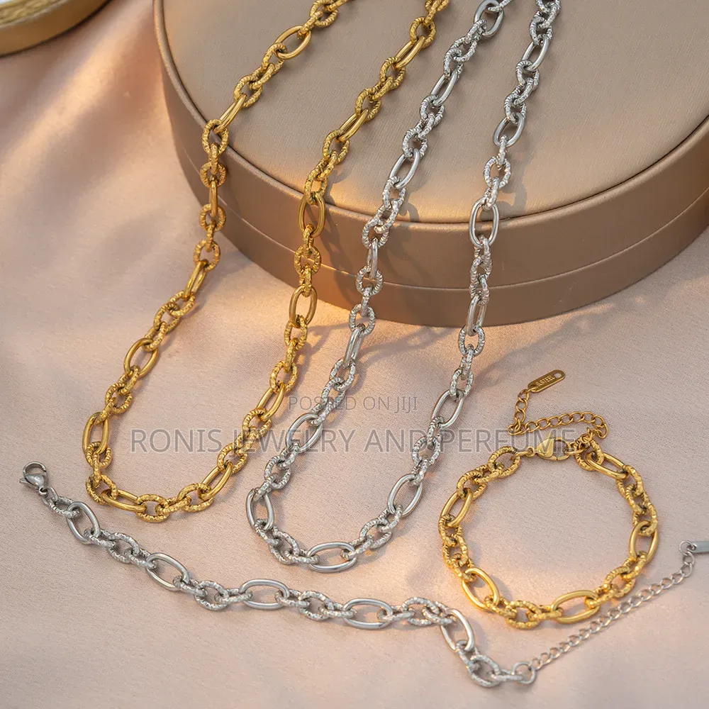 Men Silver Clavicle Necklace