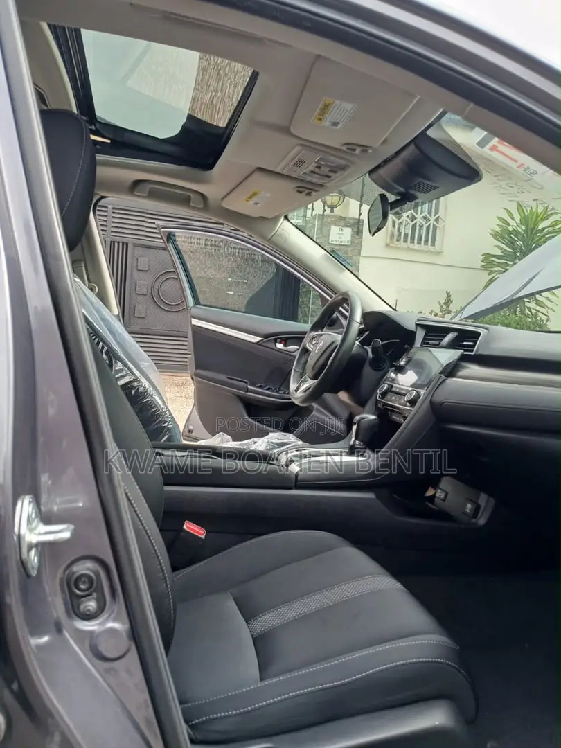 Honda Civic EX 2021 Gray