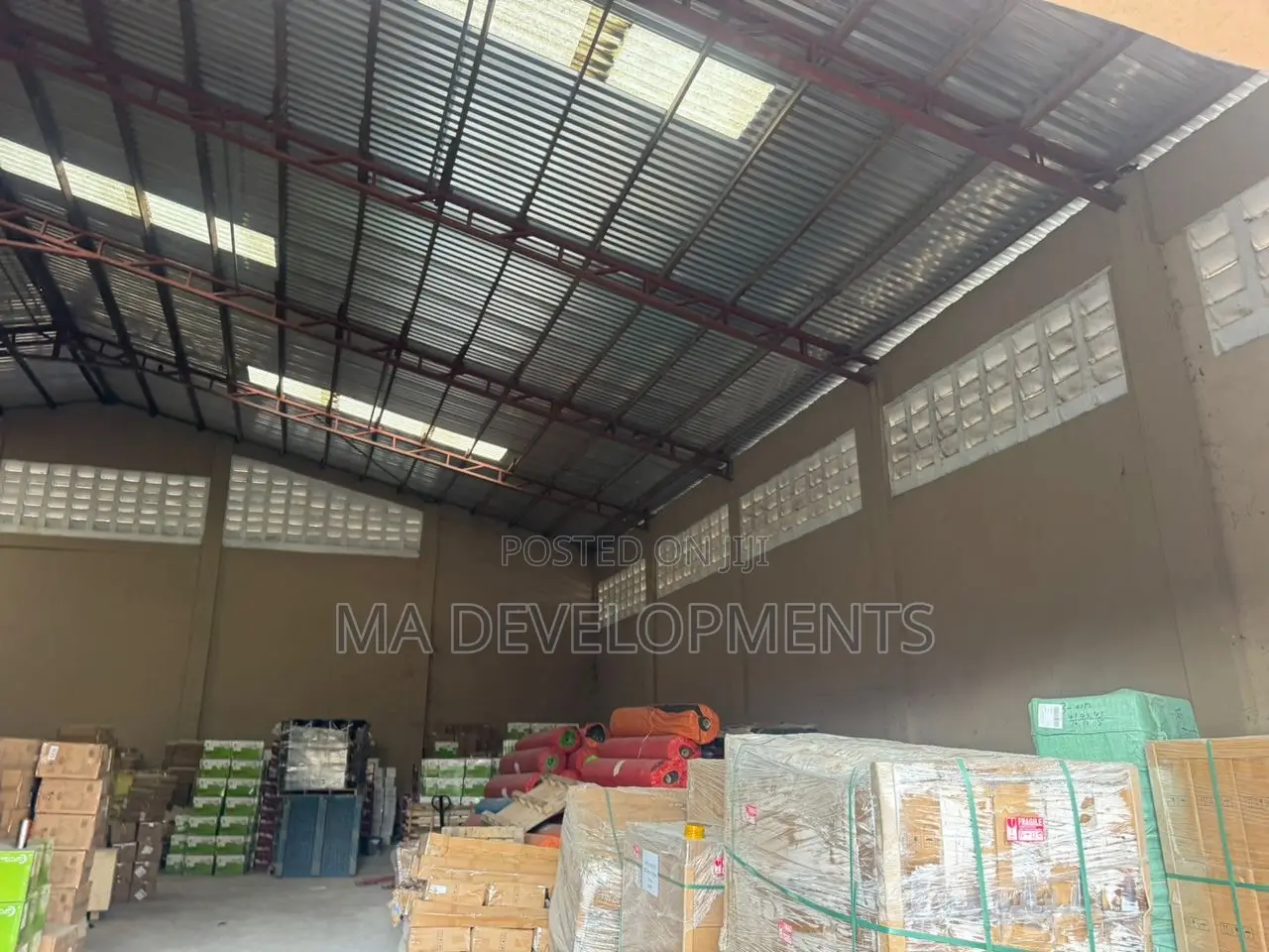 1,000 Square Meter Warehouse for Rent at Achimota