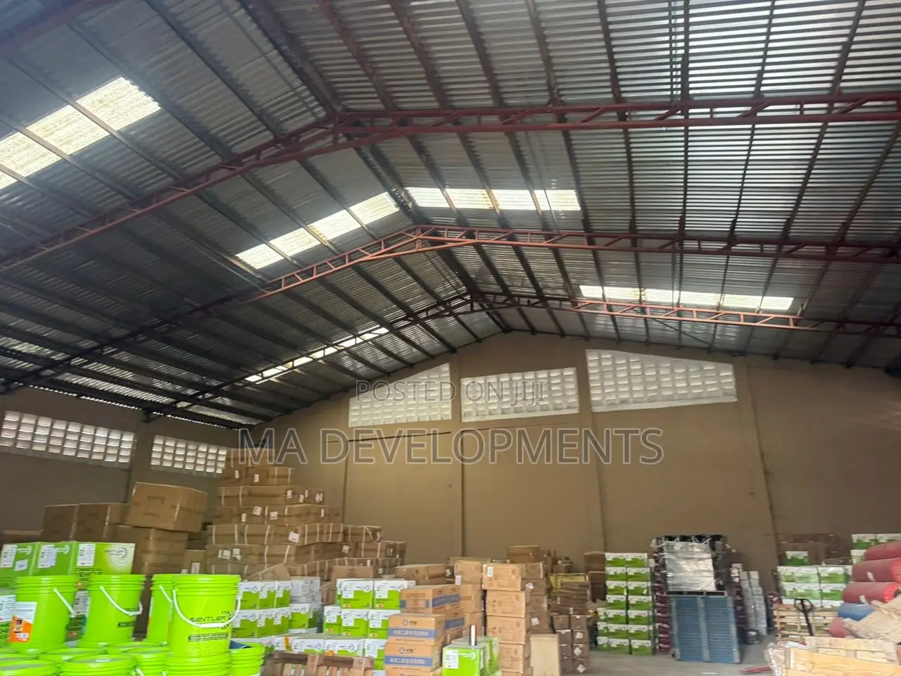 1,000 Square Meter Warehouse for Rent at Achimota