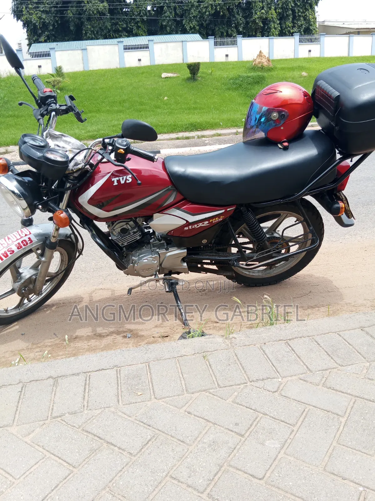 TVS HLX 125 2018 Red