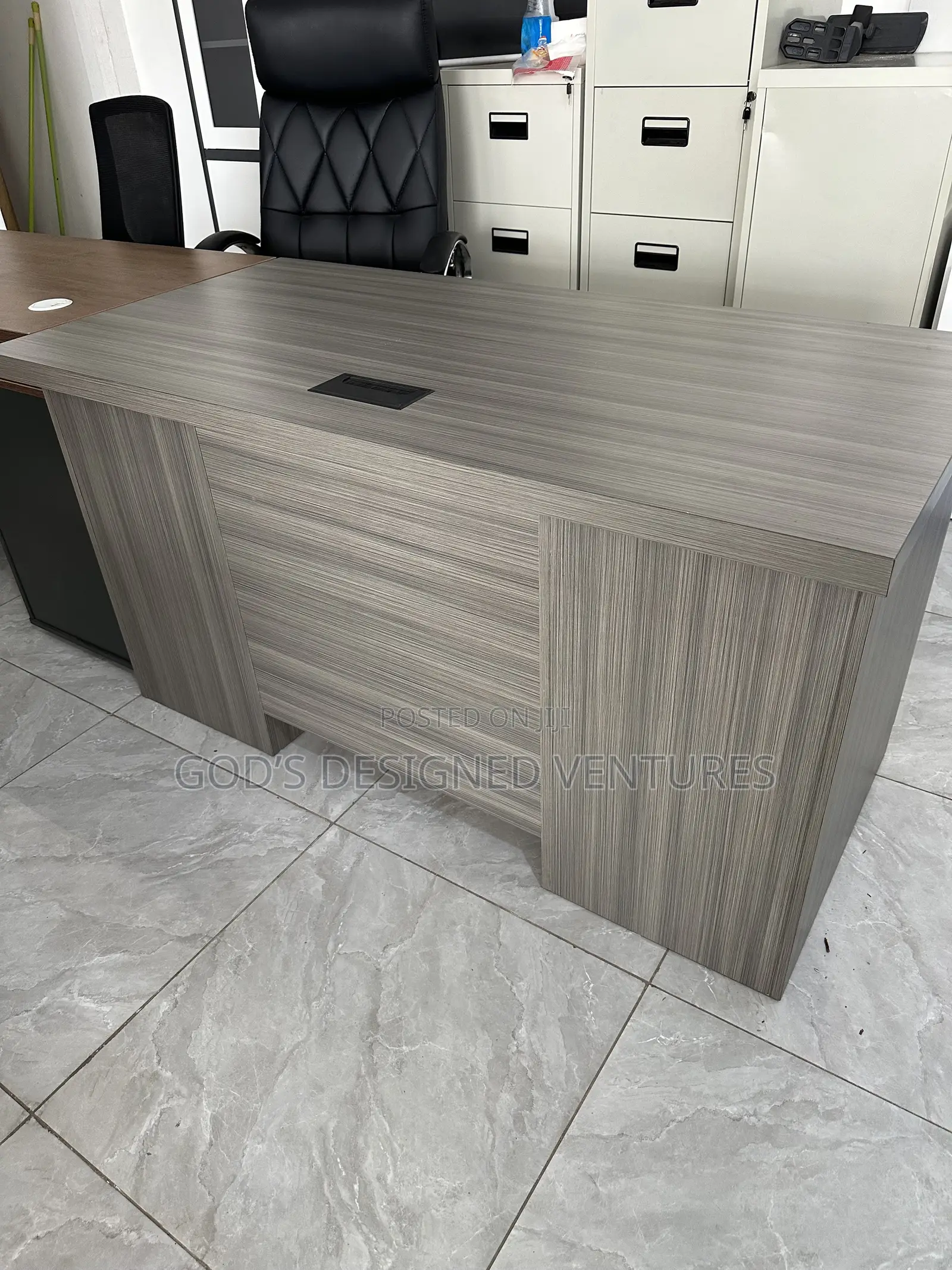 Well Grounded Office Table