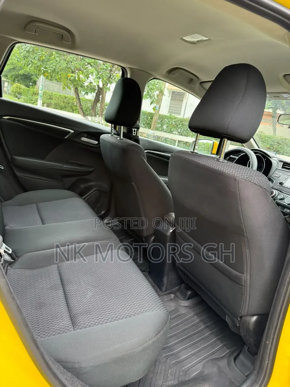 Honda Fit 2018 Yellow