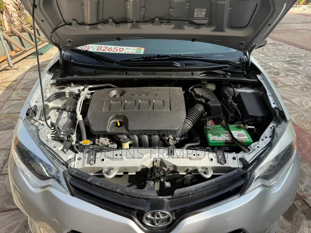Toyota Corolla 2016 Silver