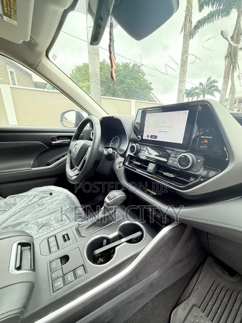 Toyota Highlander 2023 White