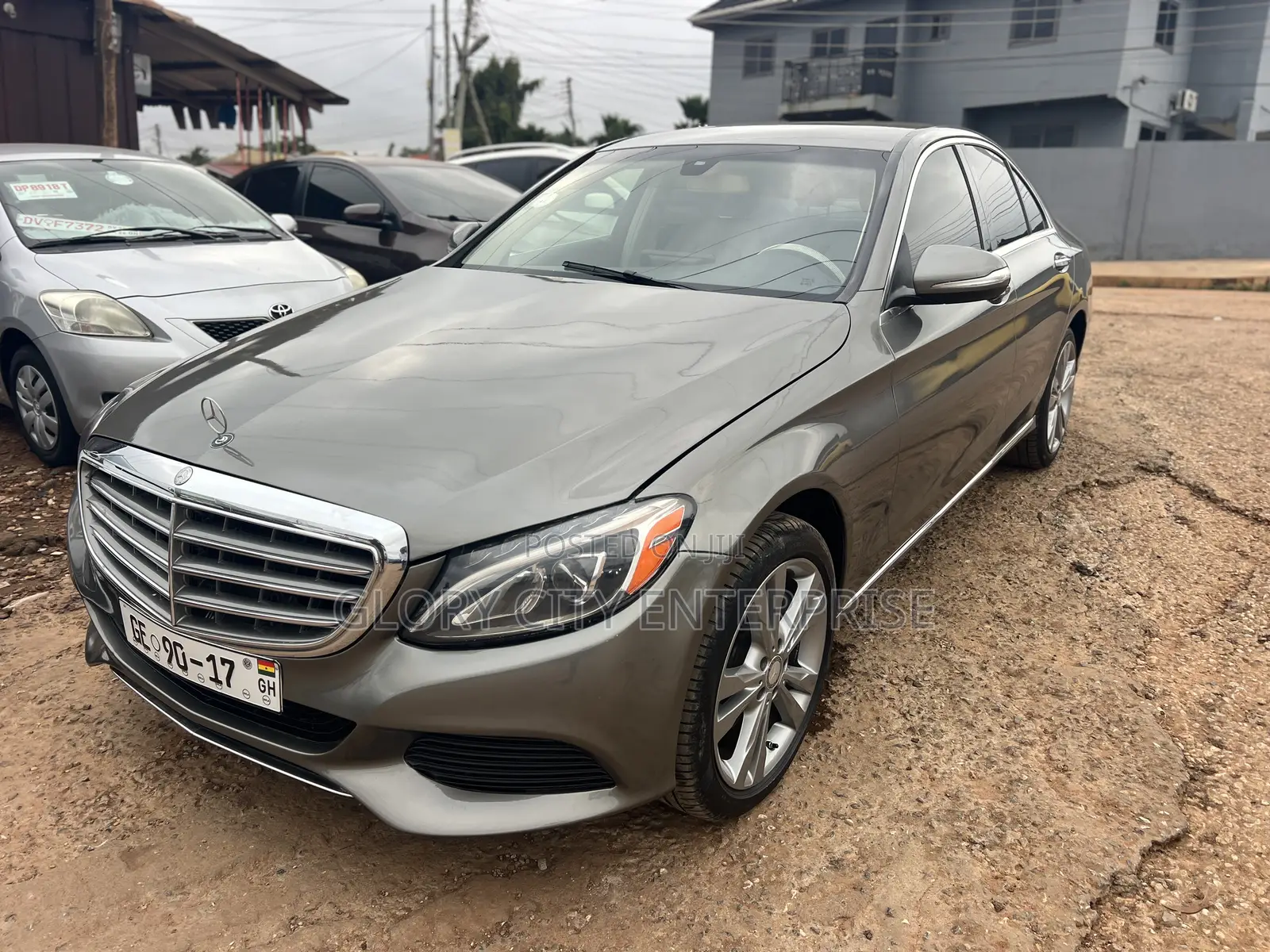Mercedes-Benz C300 2016 Gray