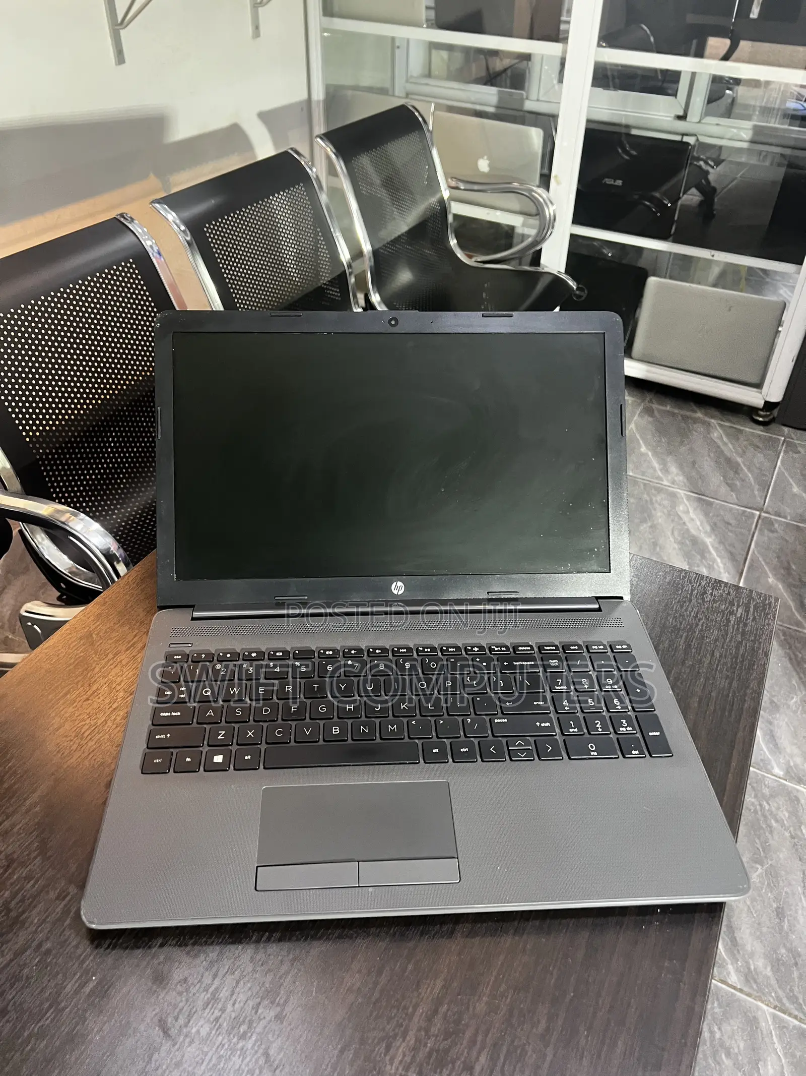 Laptop HP 255 G8 8GB Intel Core i7 SSD 256GB