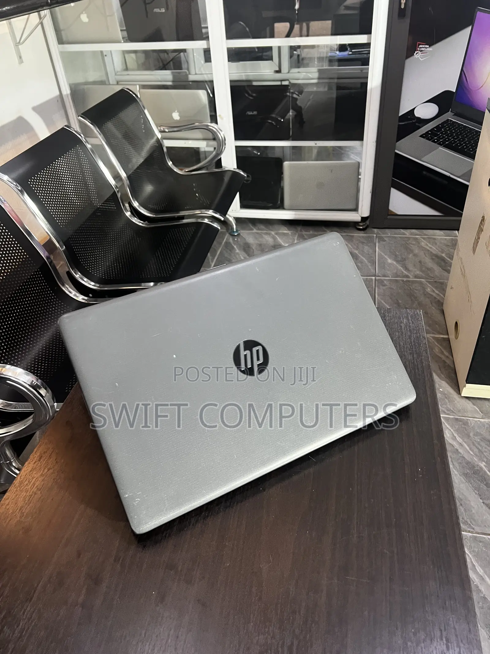 Laptop HP 255 G8 8GB Intel Core i7 SSD 256GB