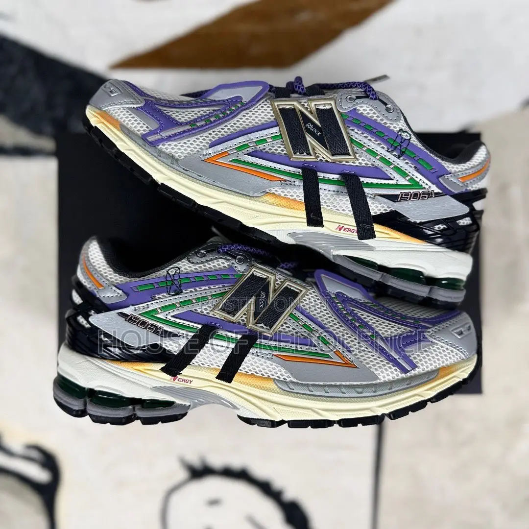 New Balance 1906a Sneakers