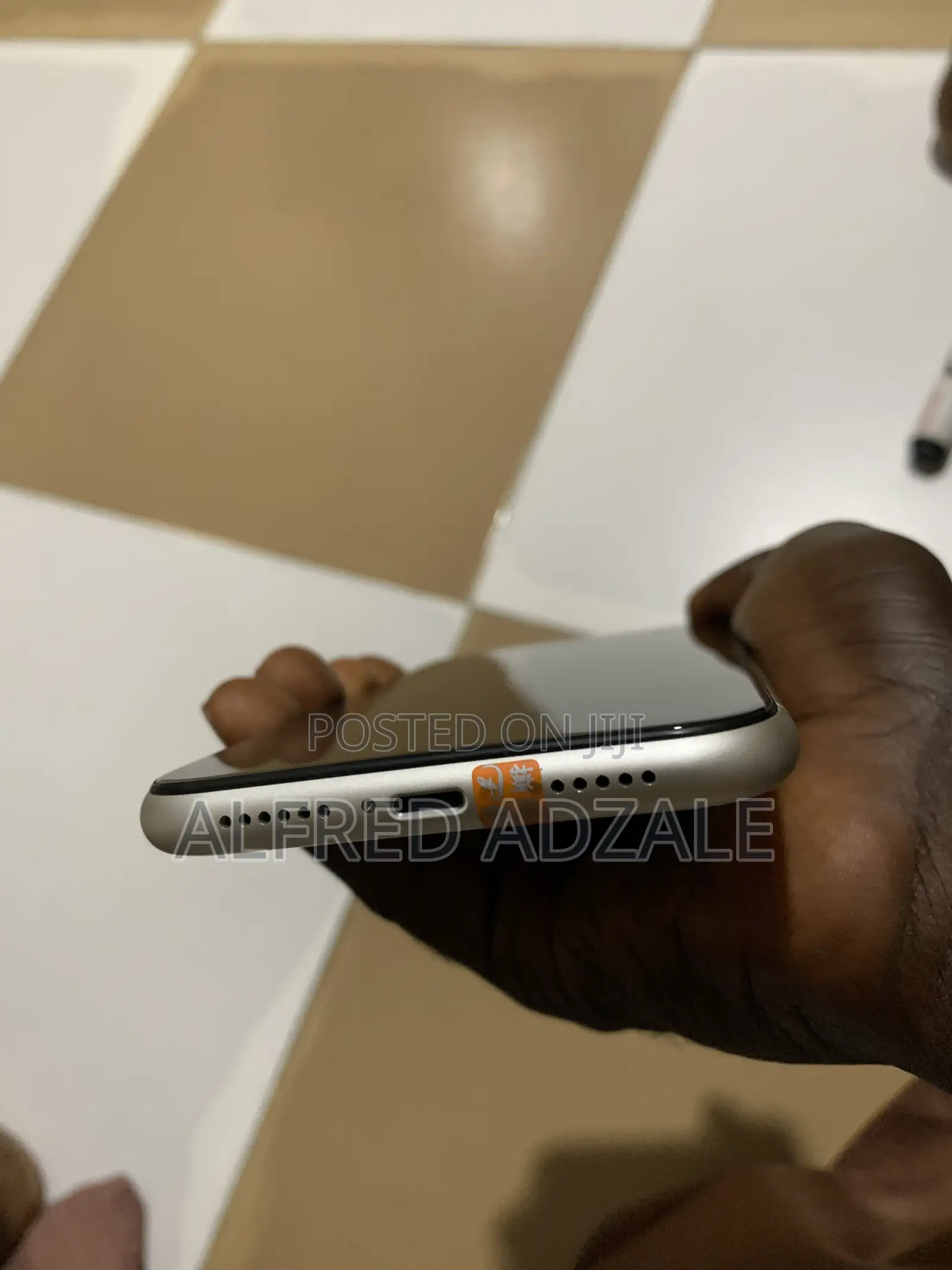 New Apple iPhone 11 128 GB White