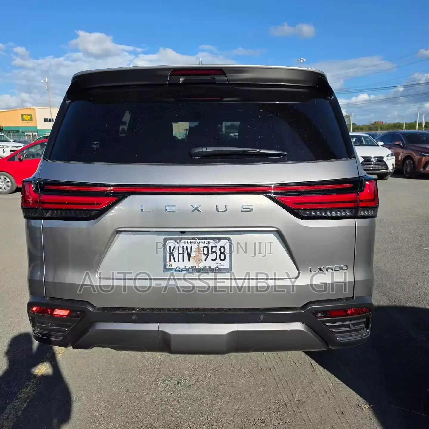 Lexus Lx600 Rear/Back Bumper (ORIGINAL)