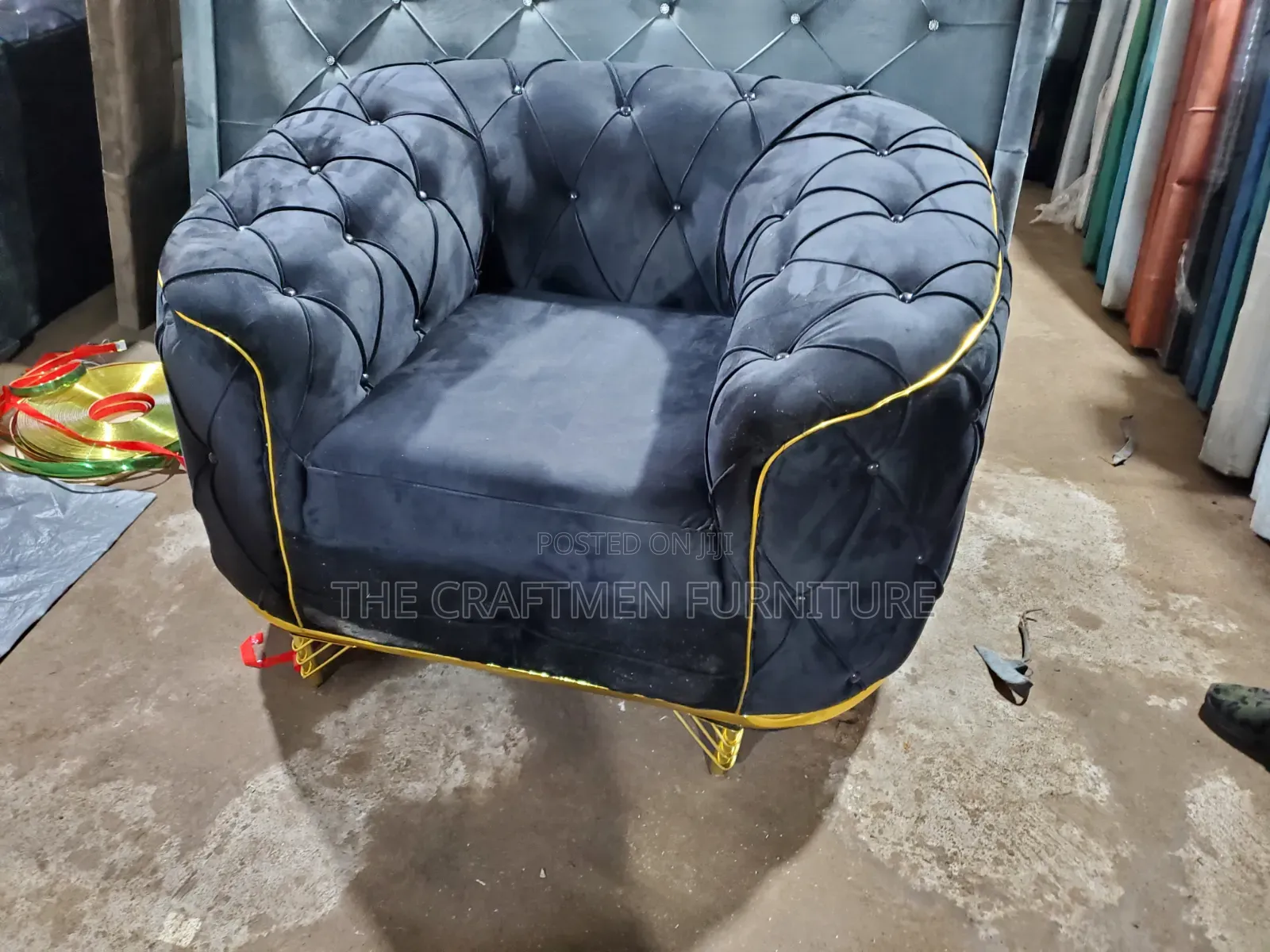 Luxury Single Sofa